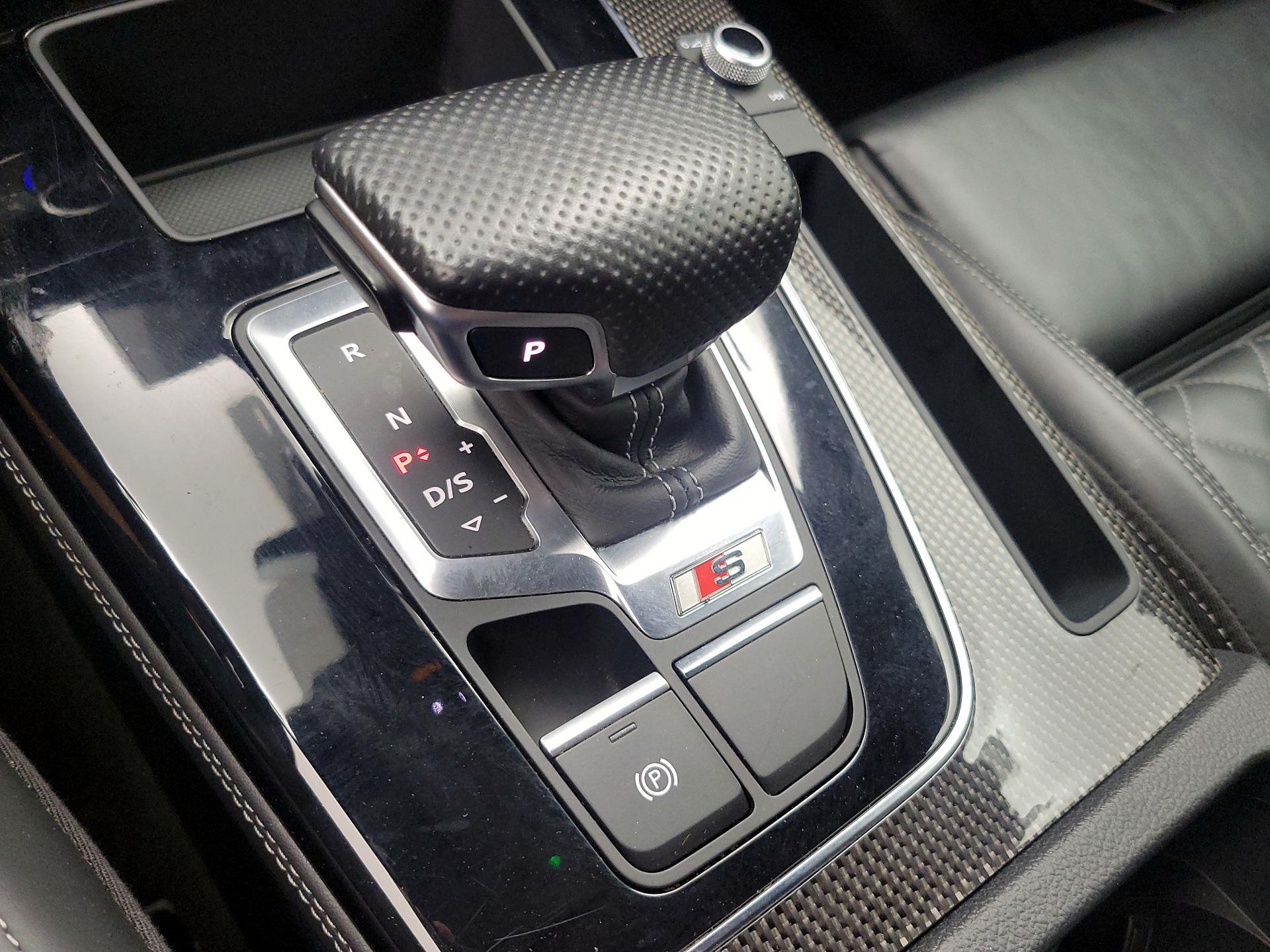 Thumbnail: 2021 Audi SQ5 - 17