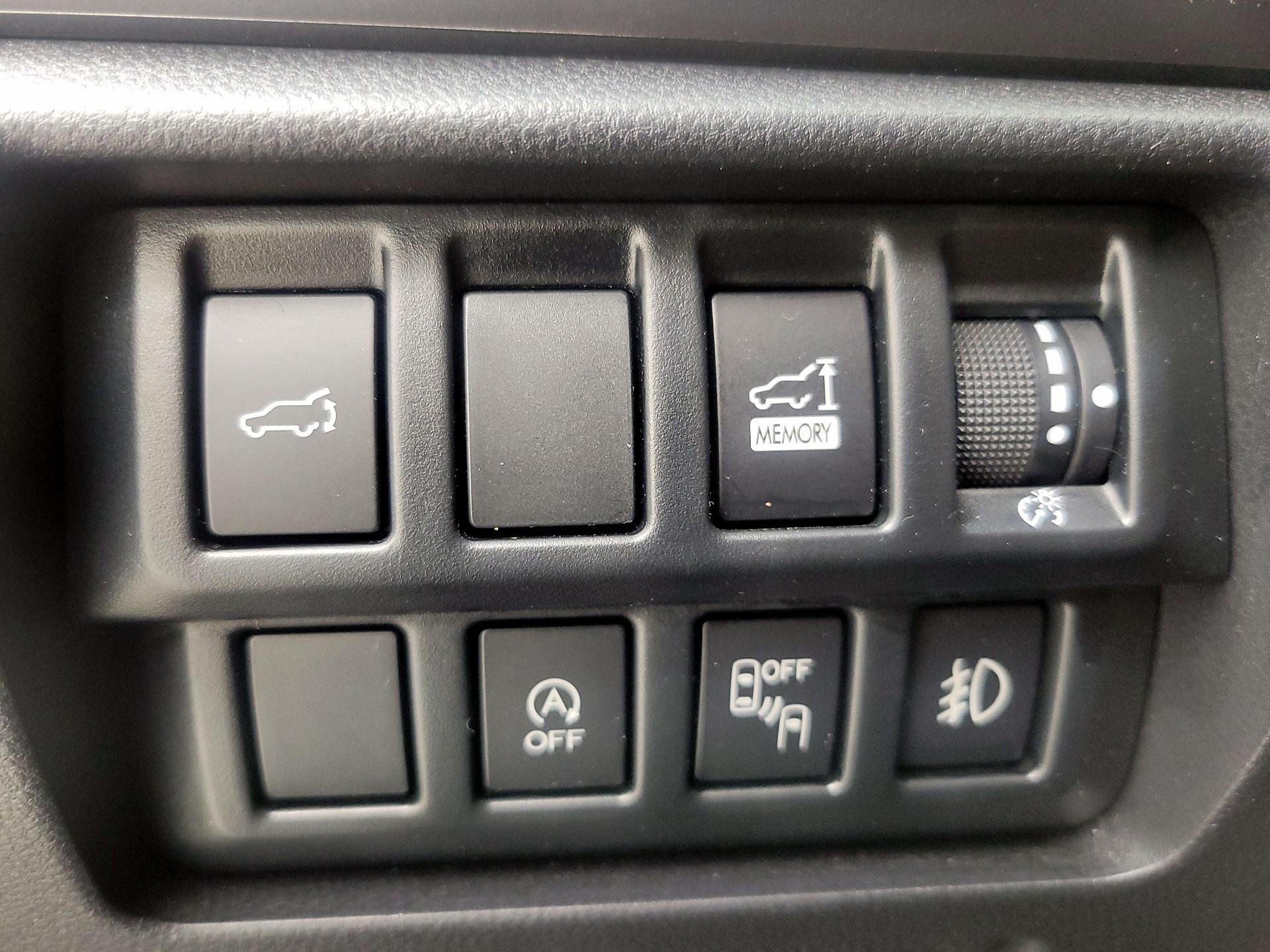 Thumbnail: 2019 Subaru Forester - 13