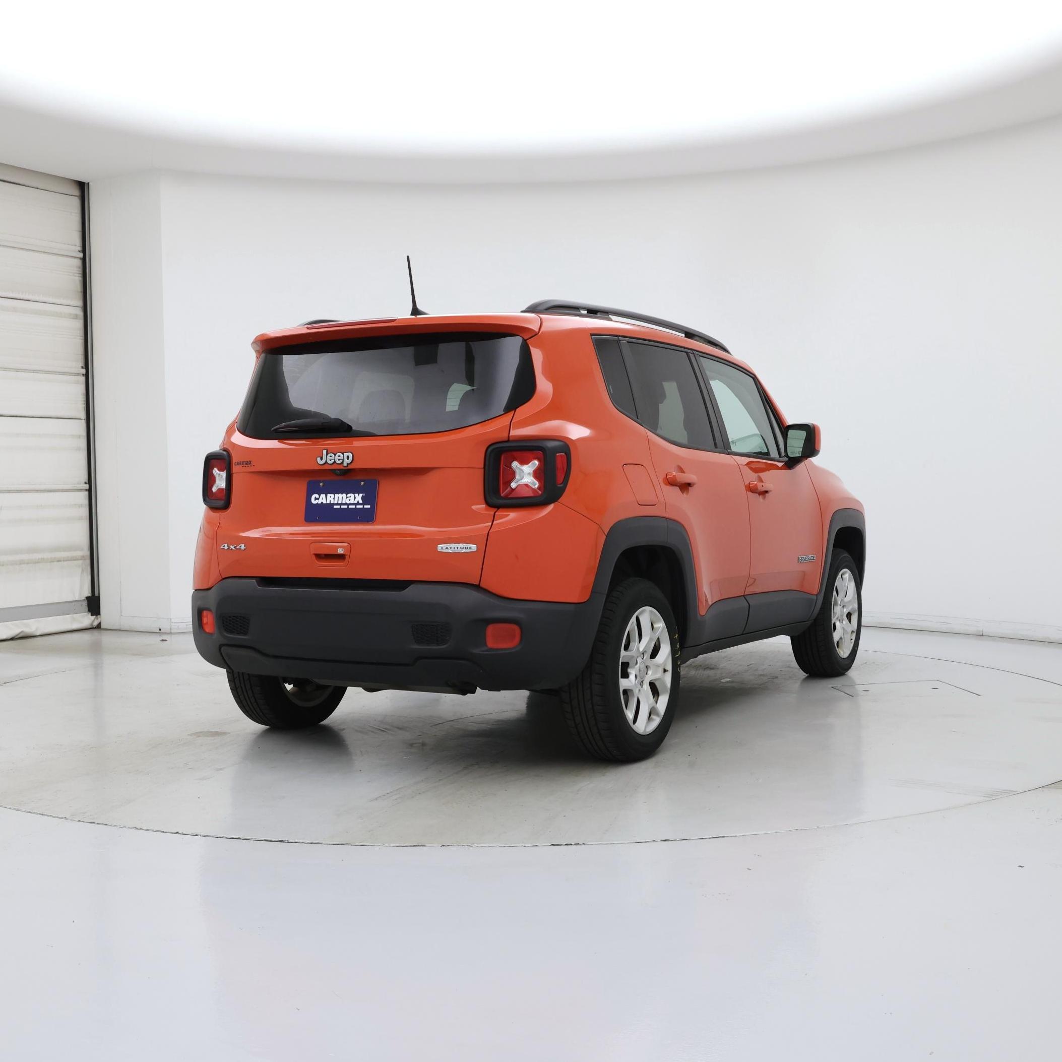 Thumbnail: 2018 Jeep Renegade - 8