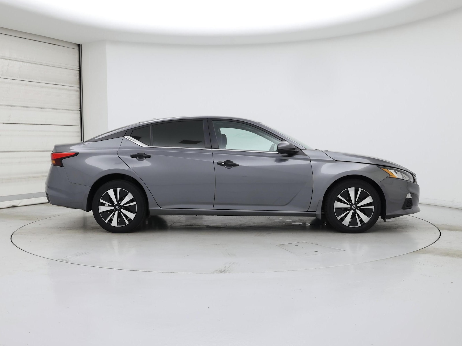 2022 Nissan Altima SV - Photo 8