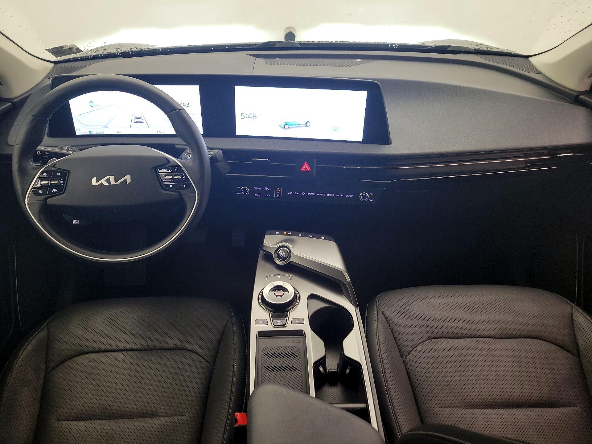 Thumbnail: 2023 Kia EV6 - 9