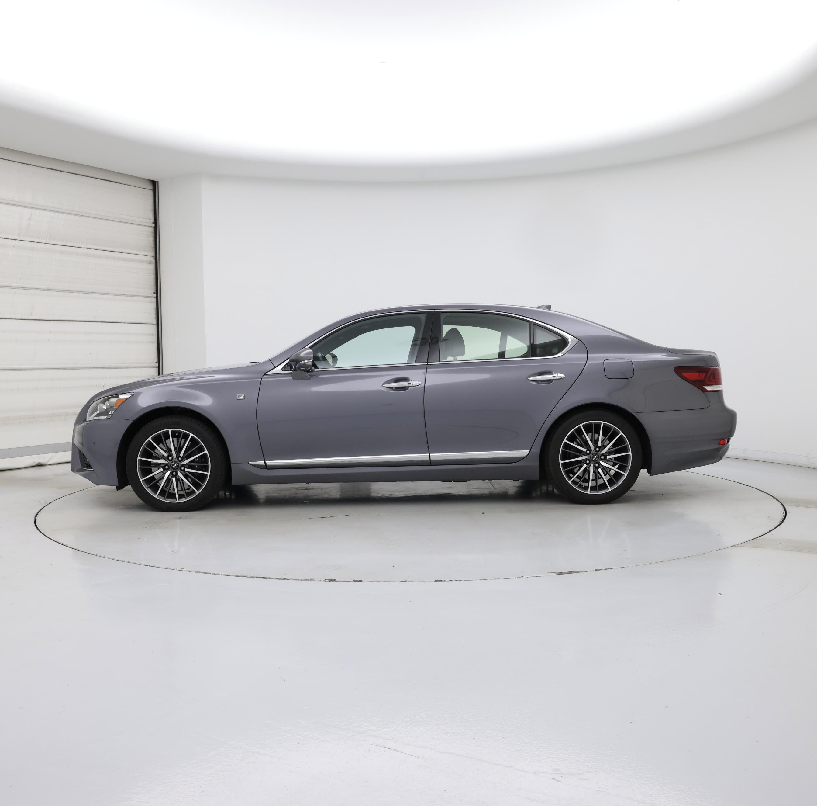 Thumbnail: 2015 Lexus LS - 3