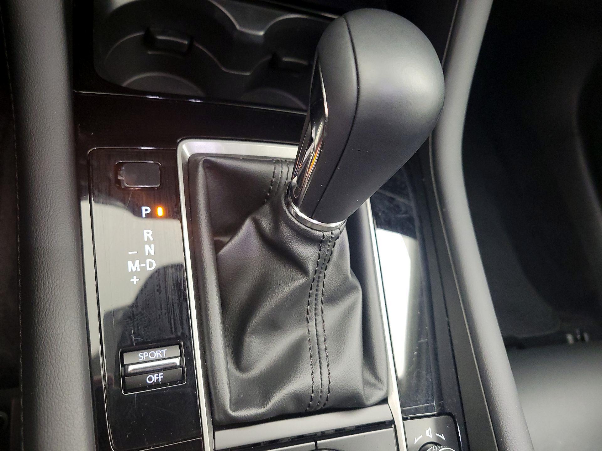 Thumbnail: 2024 Mazda Mazda3 - 17