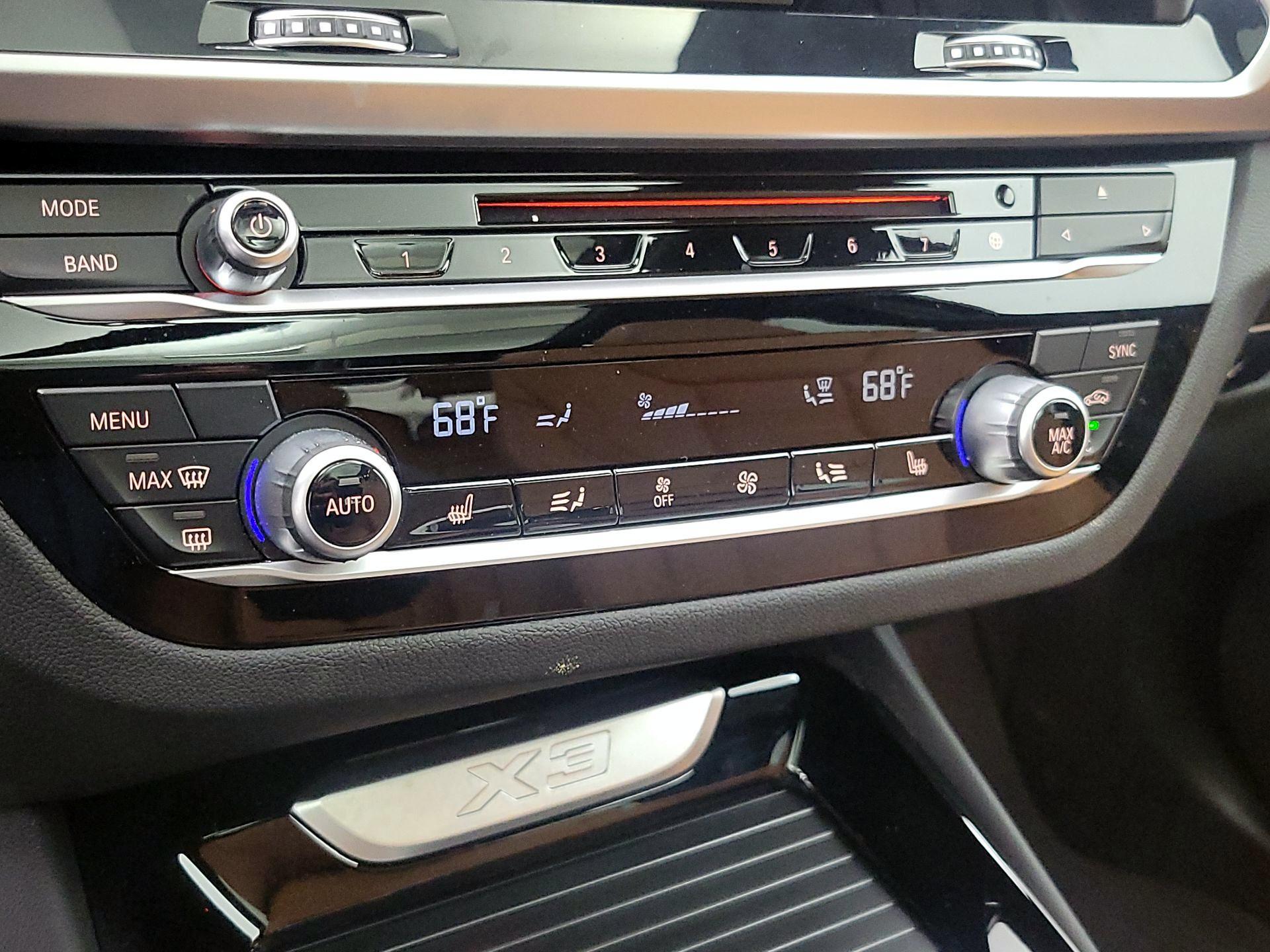 Thumbnail: 2019 BMW X3 - 17