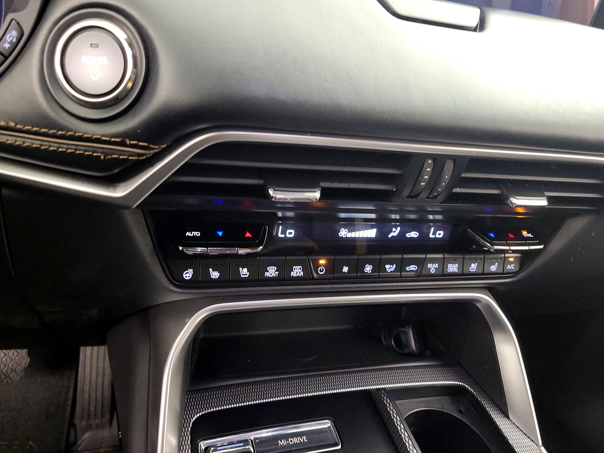 Thumbnail: 2024 Mazda CX-90 - 17