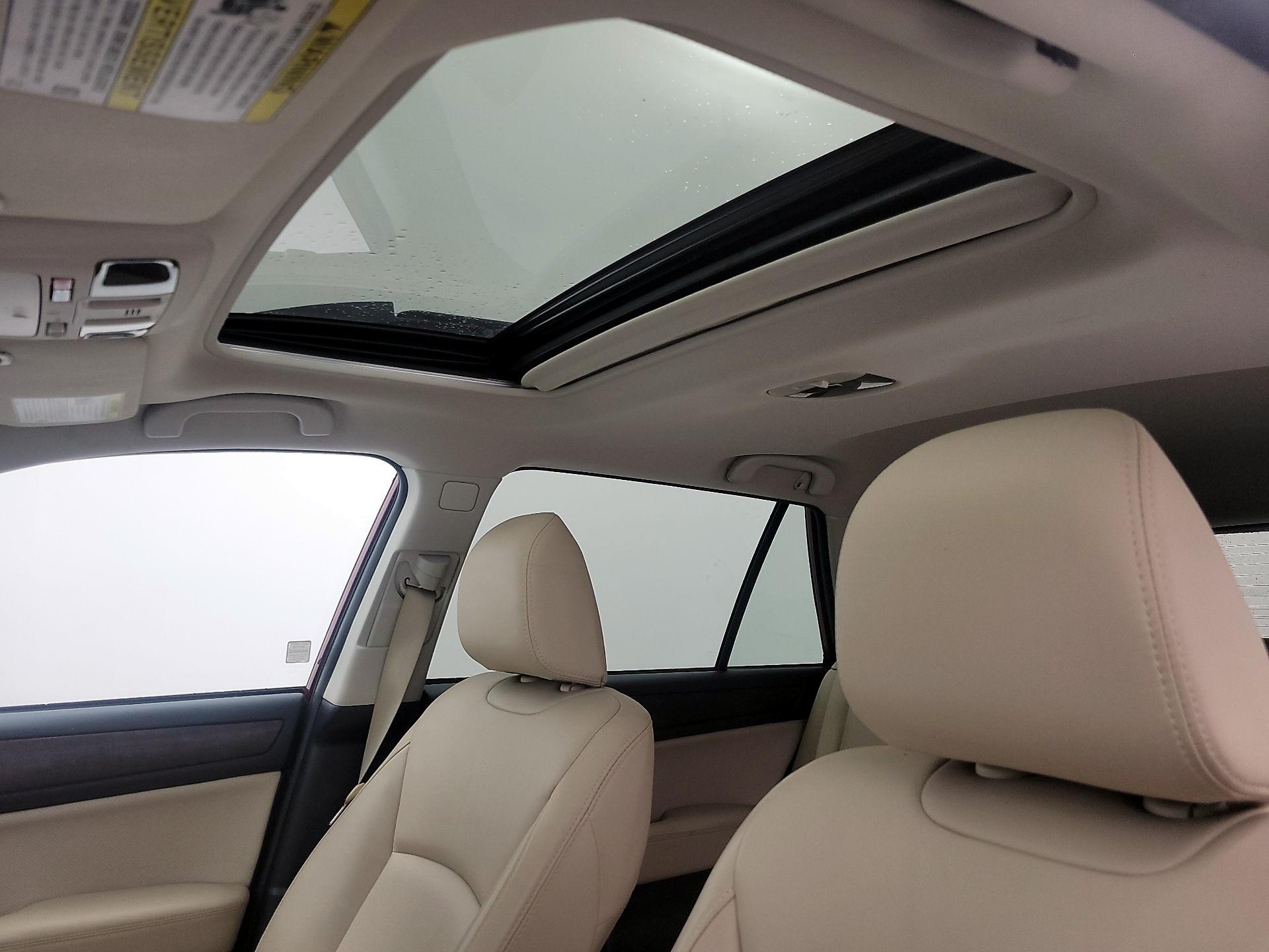 Thumbnail: 2017 Subaru Outback - 20
