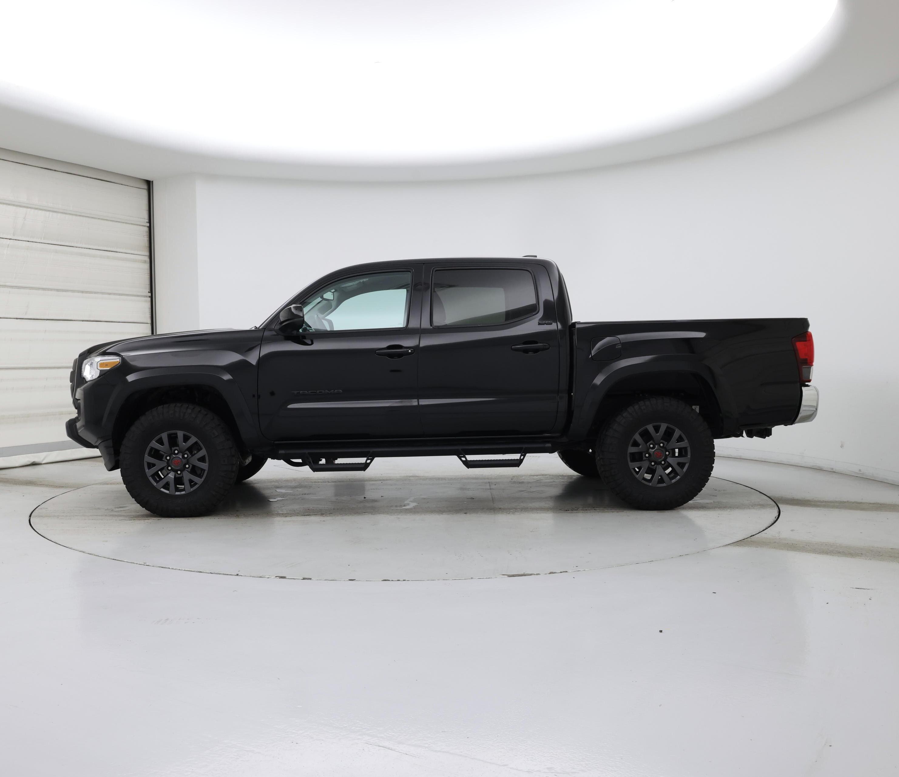 Thumbnail: 2023 Toyota Tacoma - 3