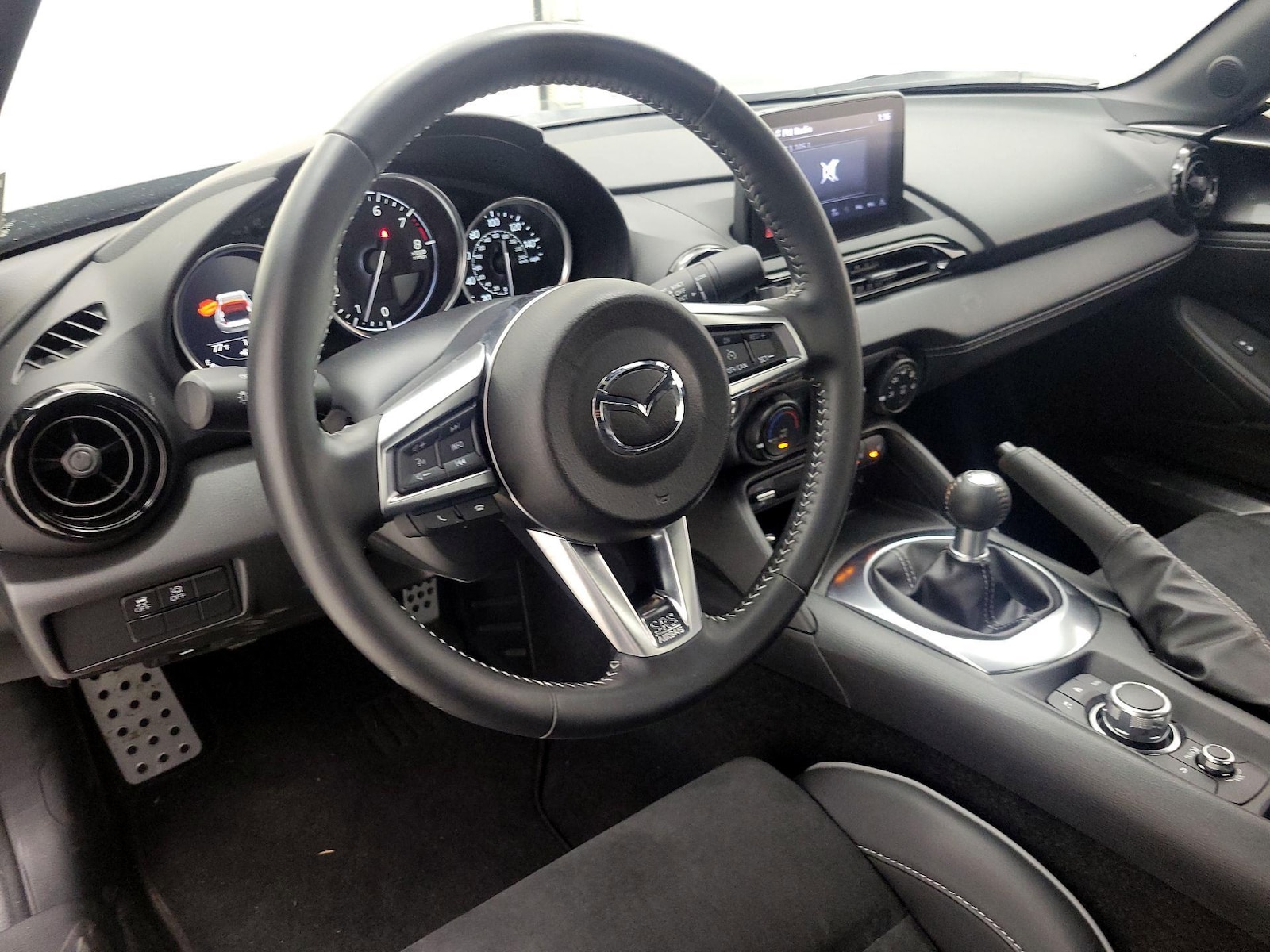 2023 Mazda MX-5 Miata RF Club - Photo 10