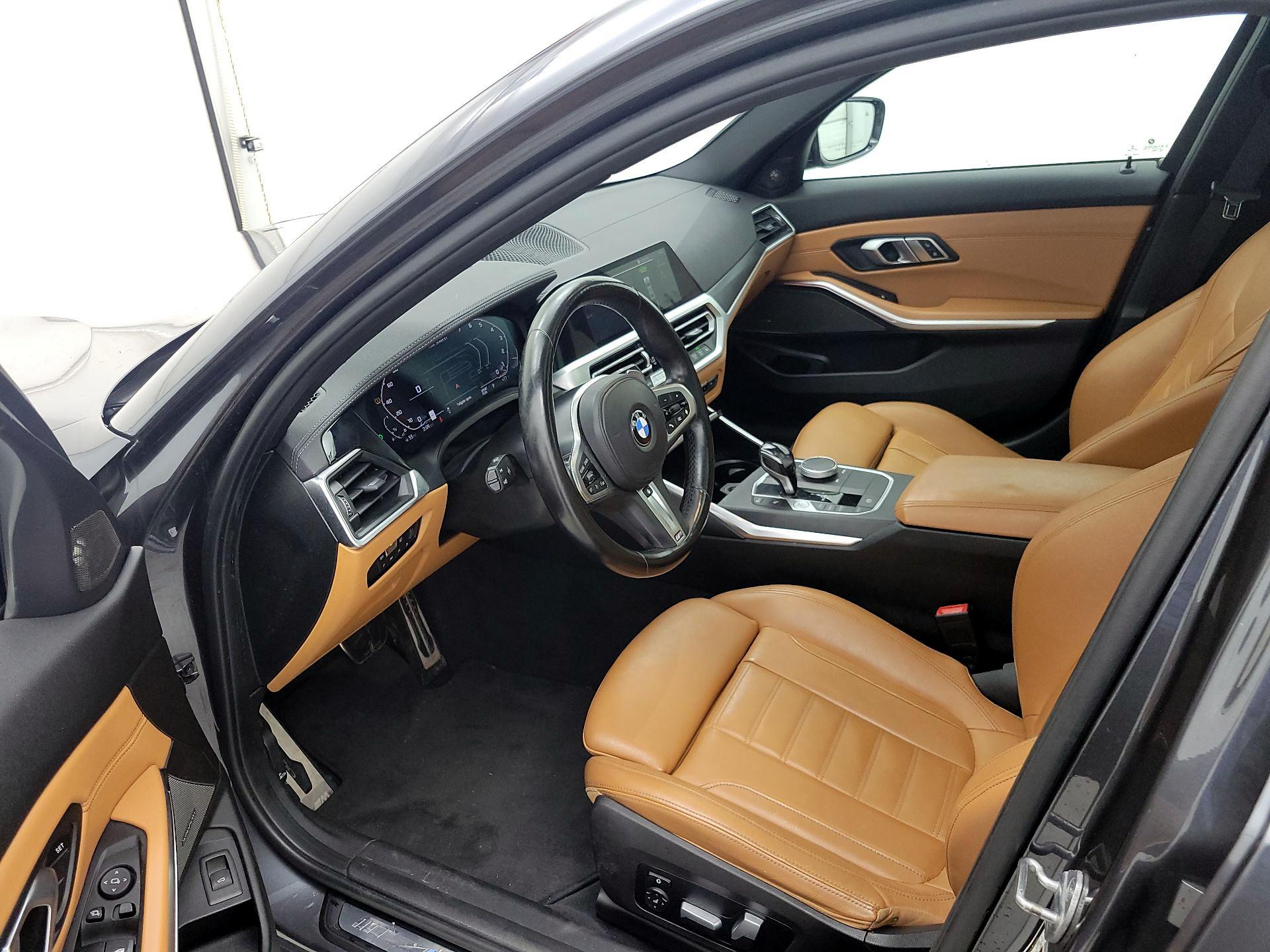 Thumbnail: 2021 BMW 3 Series - 11