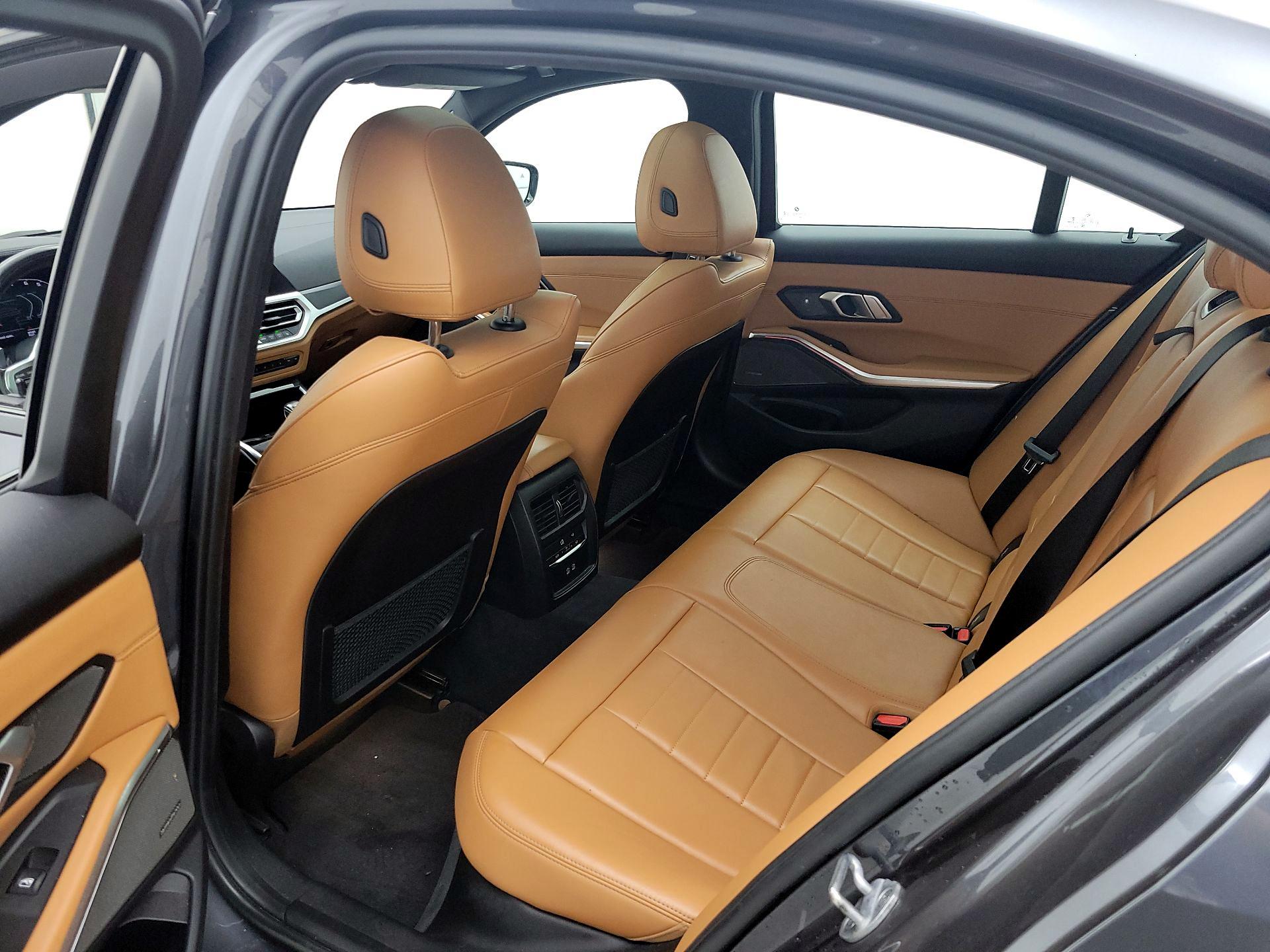 Thumbnail: 2021 BMW 3 Series - 20