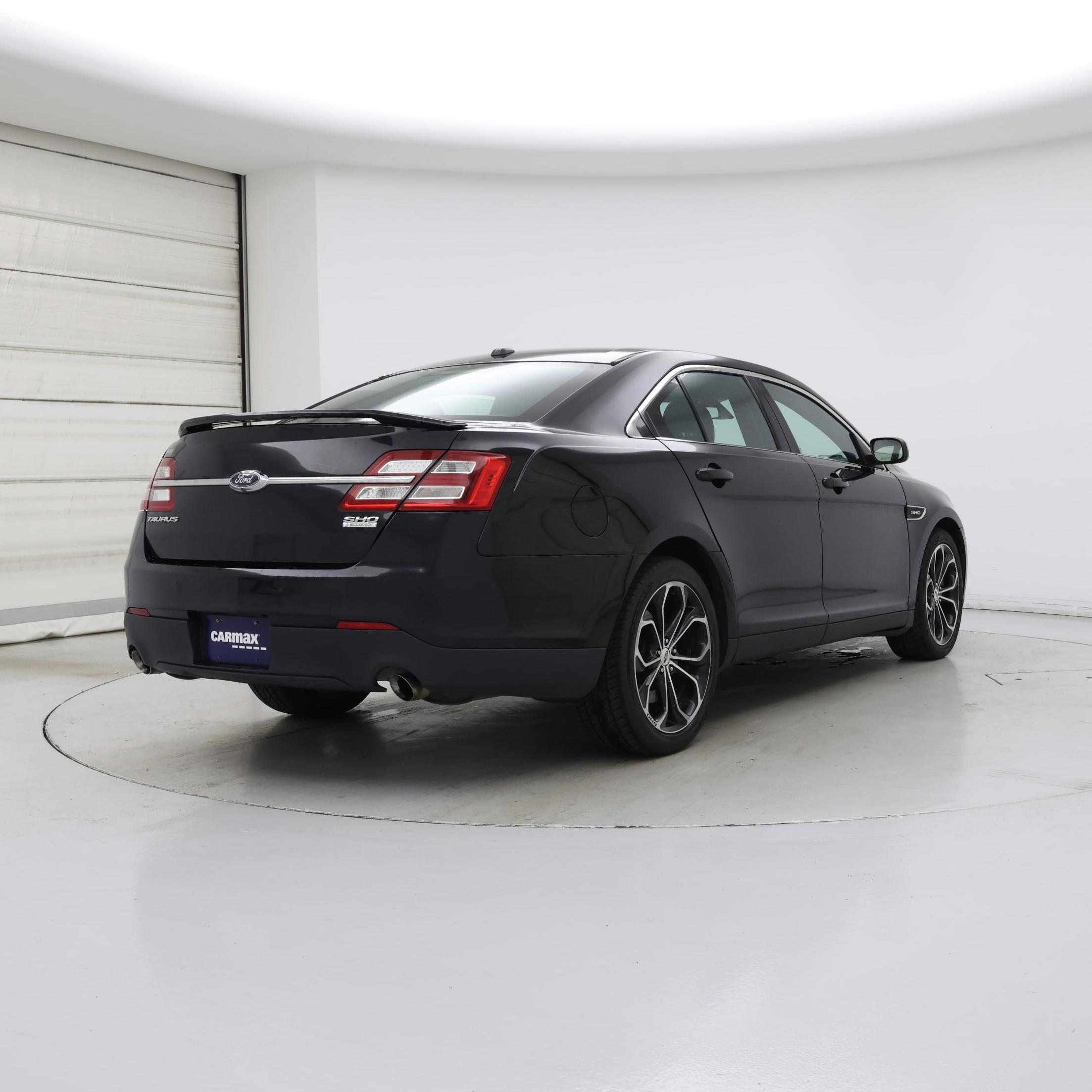 Thumbnail: 2017 Ford Taurus - 8