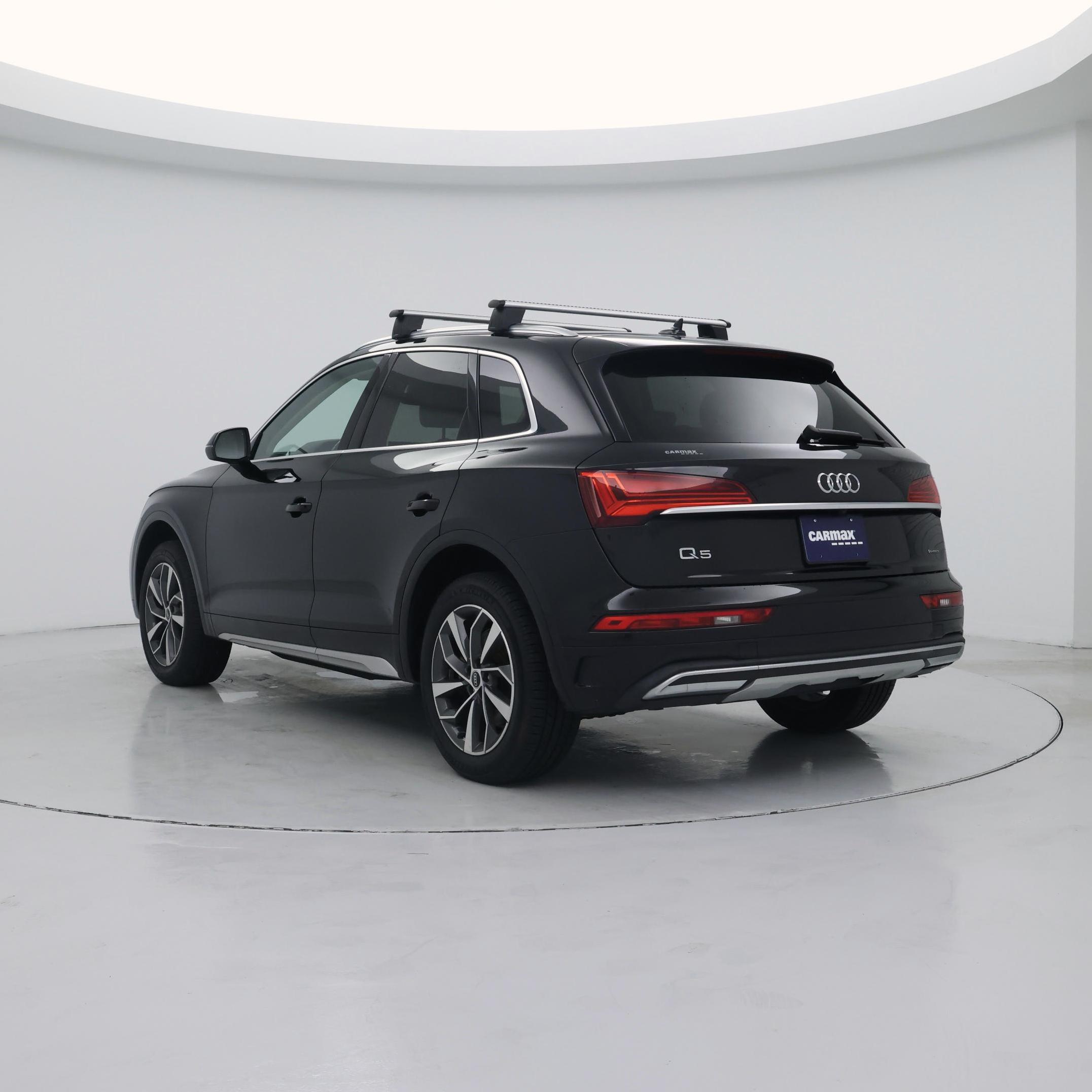 Thumbnail: 2021 Audi Q5 - 2