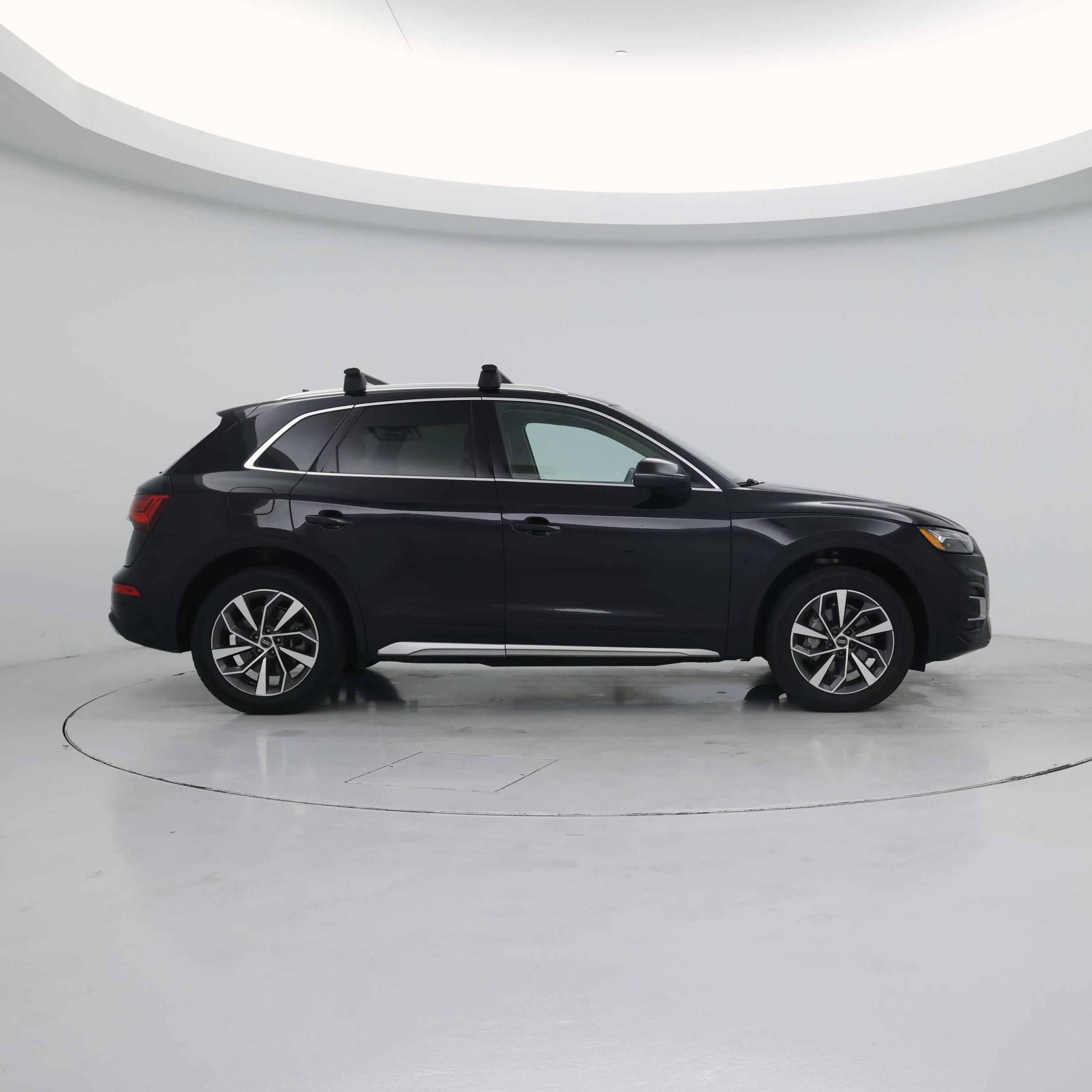 Thumbnail: 2021 Audi Q5 - 7