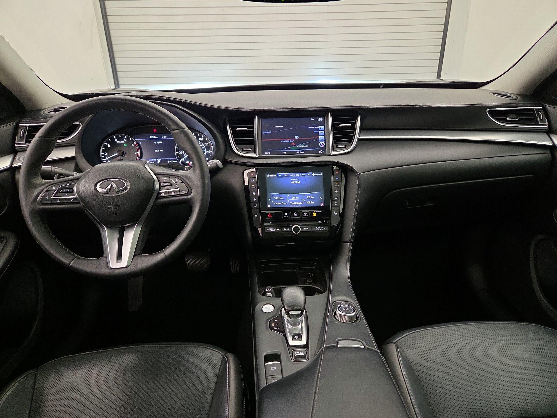 Thumbnail: 2019 INFINITI QX50 - 9