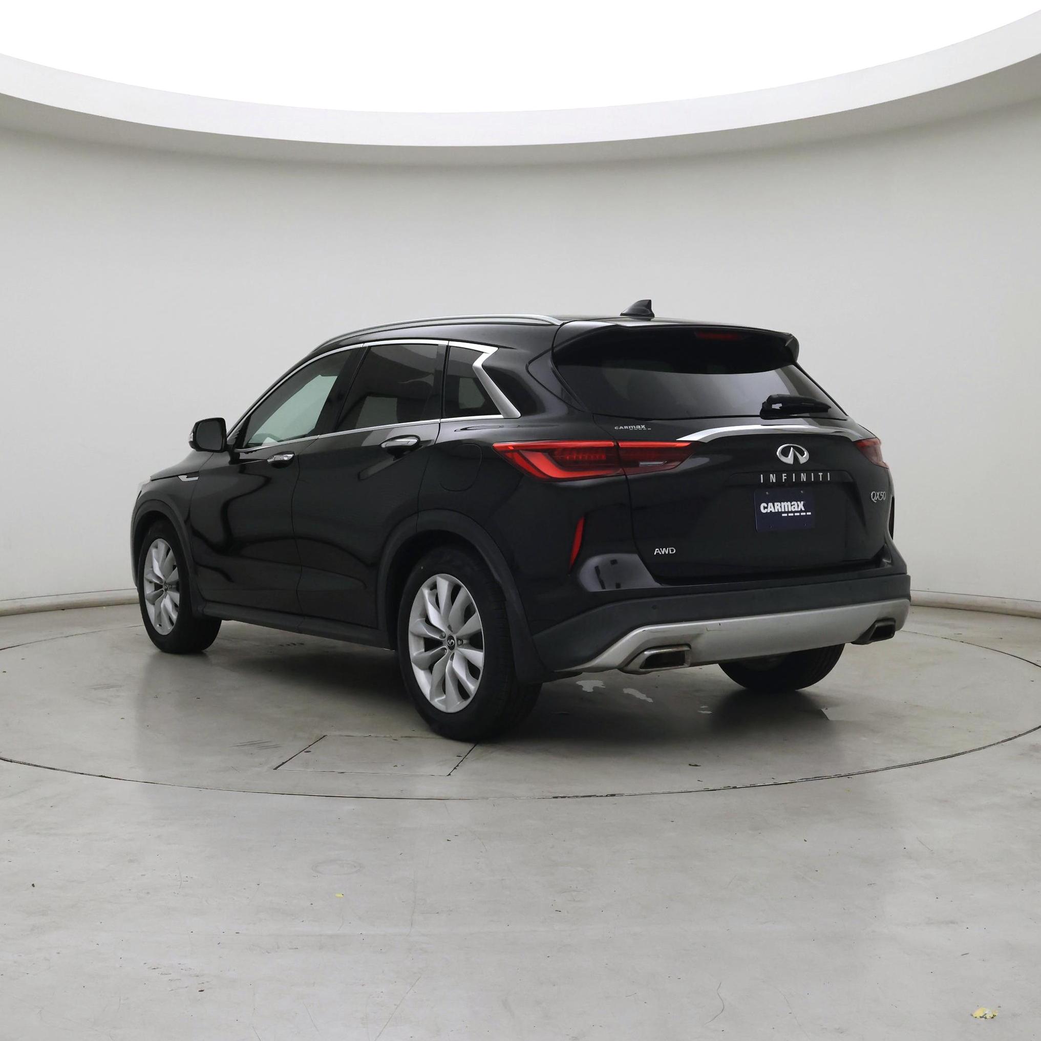 Thumbnail: 2019 INFINITI QX50 - 2