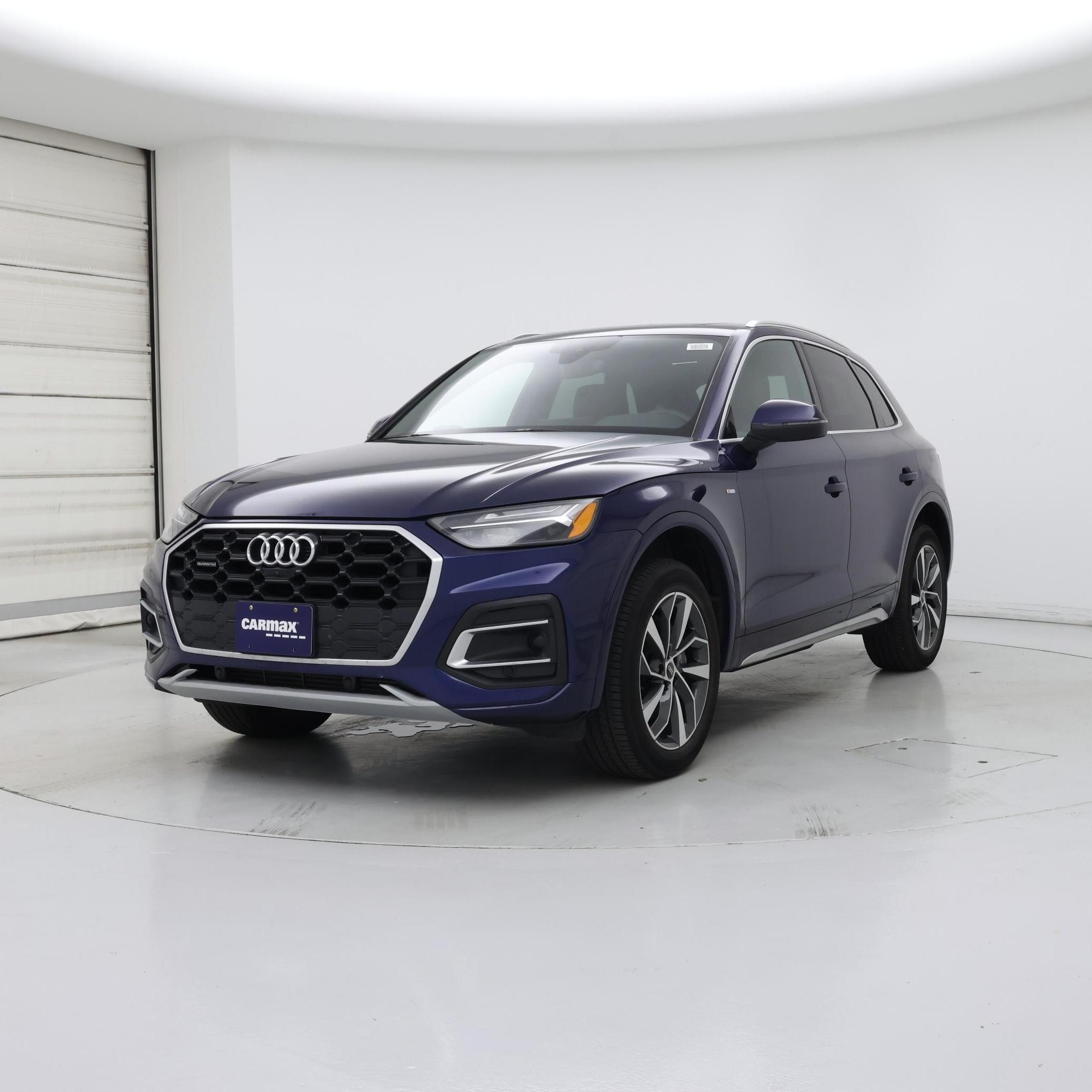 Thumbnail: 2023 Audi Q5 - 4