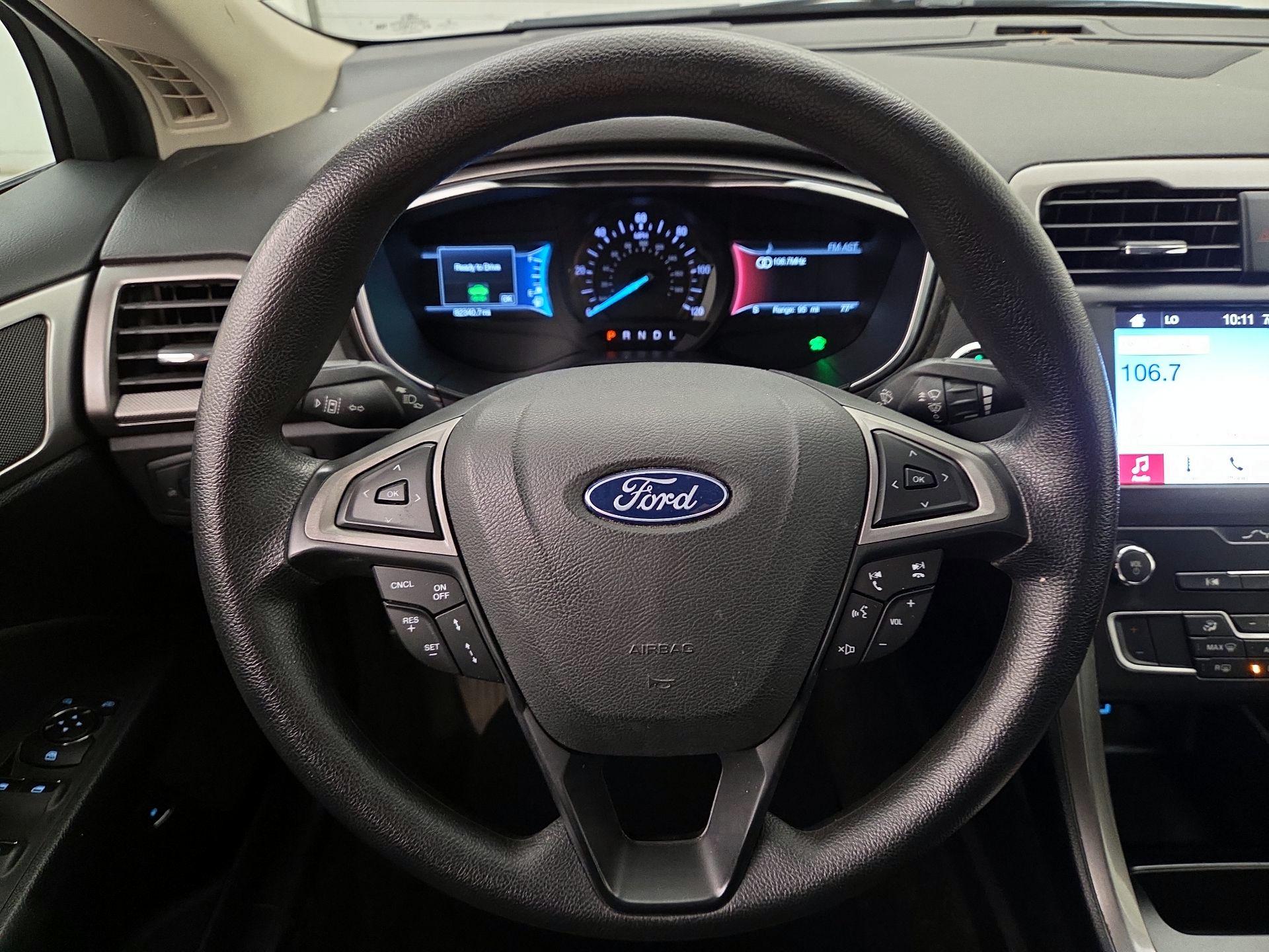 Thumbnail: 2019 Ford Fusion - 10