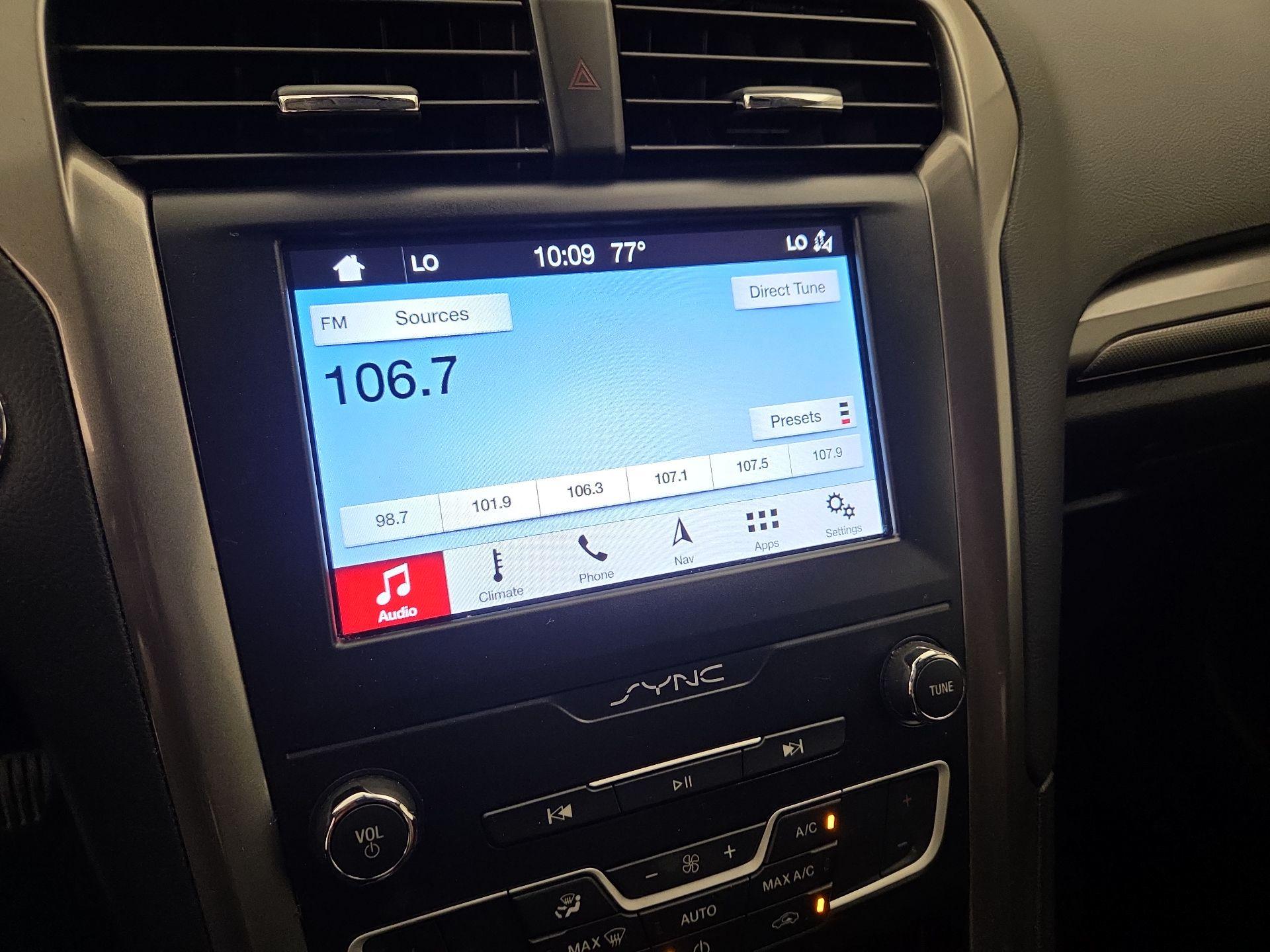 Thumbnail: 2019 Ford Fusion - 15