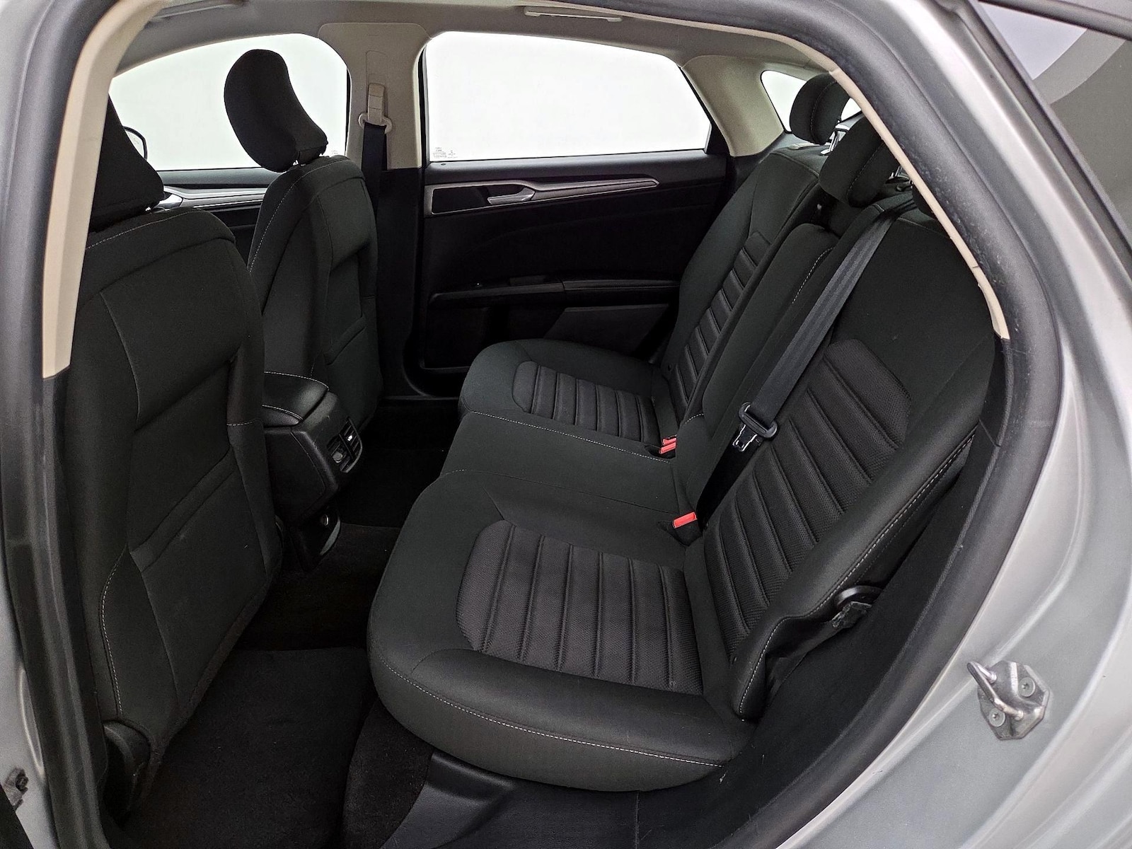 2019 Ford Fusion Hybrid SE - Photo 21
