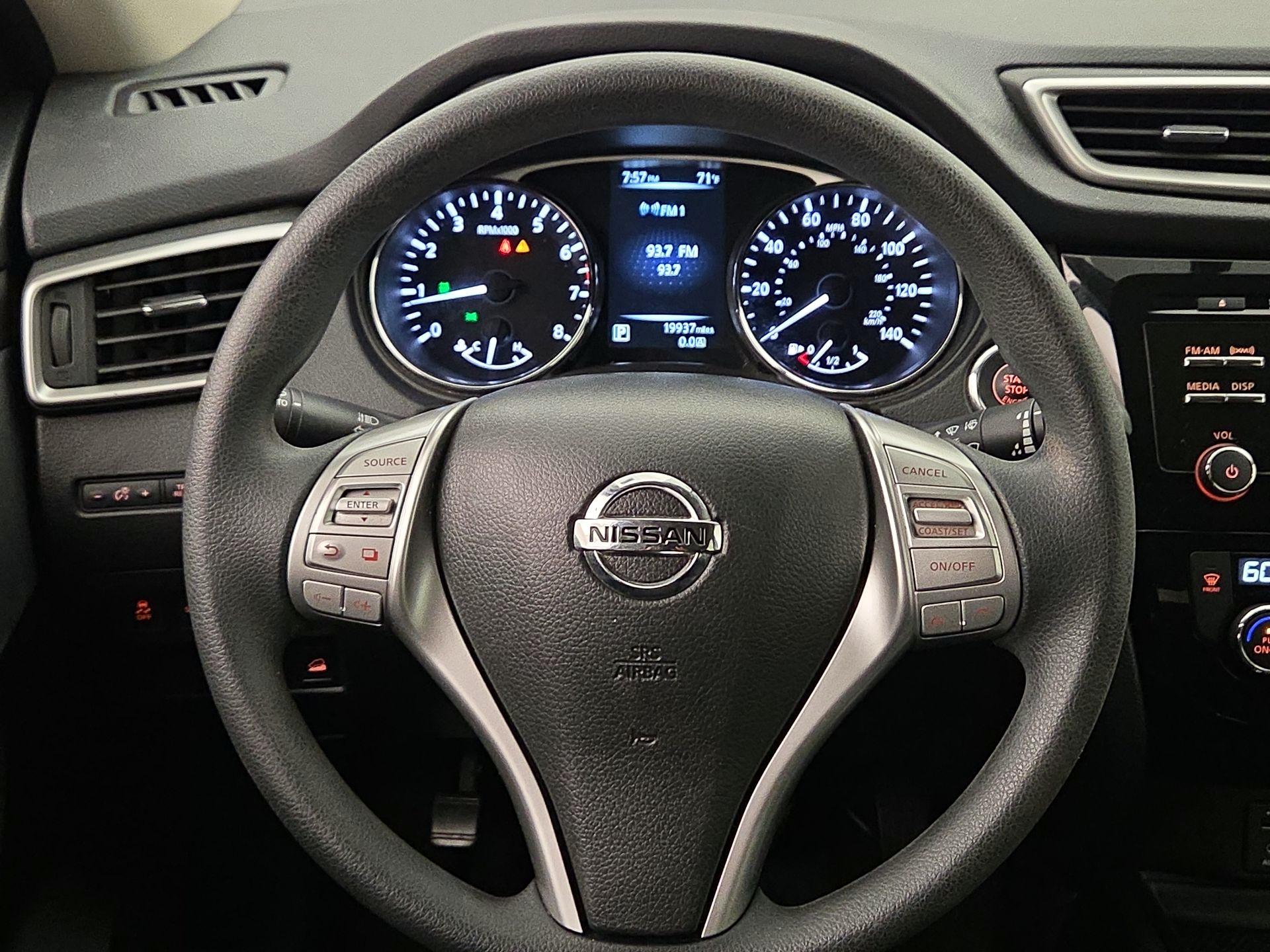 Thumbnail: 2014 Nissan Rogue - 10