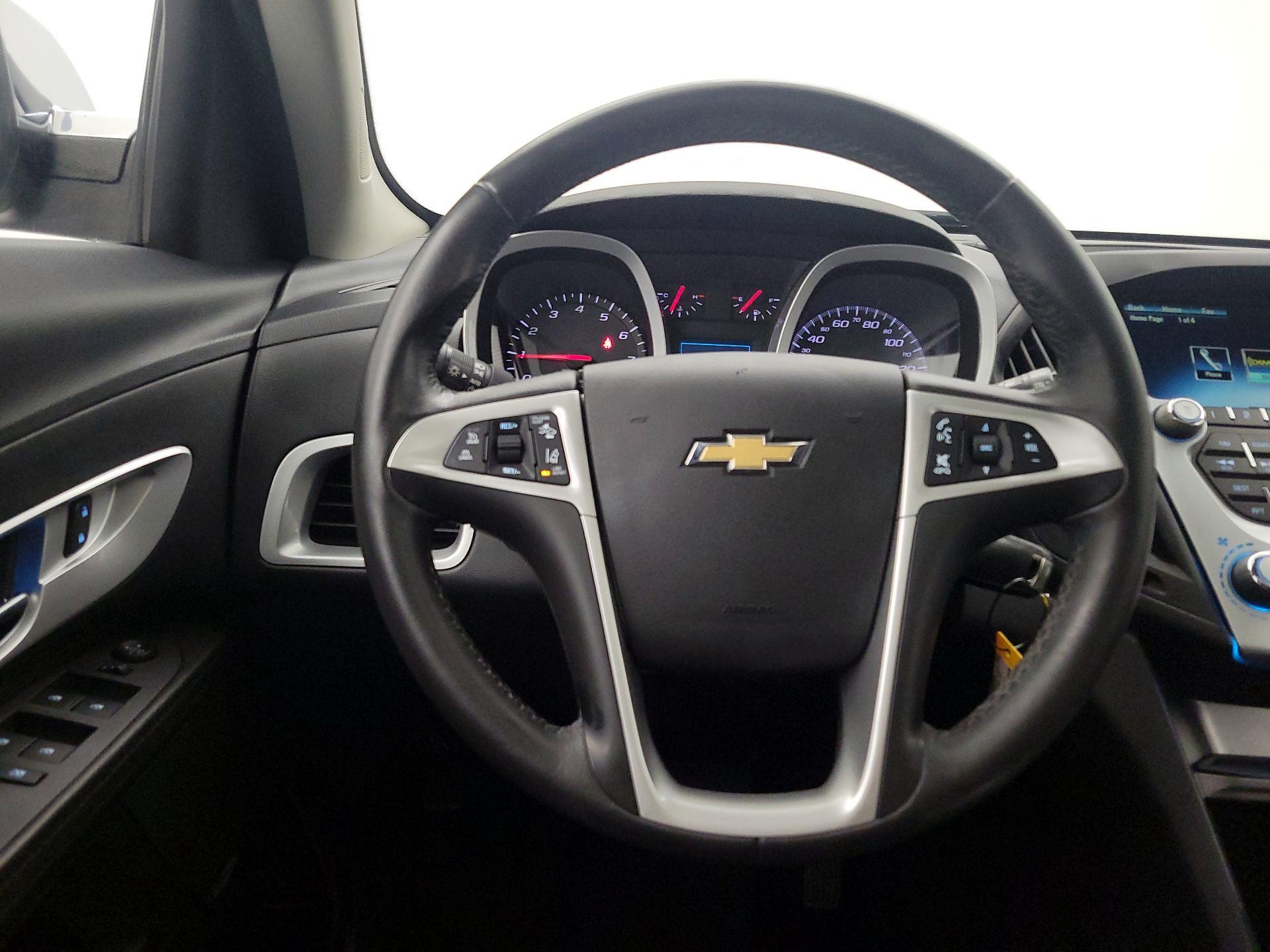 Thumbnail: 2017 Chevrolet Equinox - 10