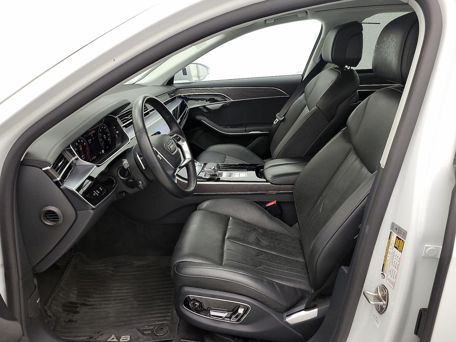 2022 Audi A8 Base - Photo 12