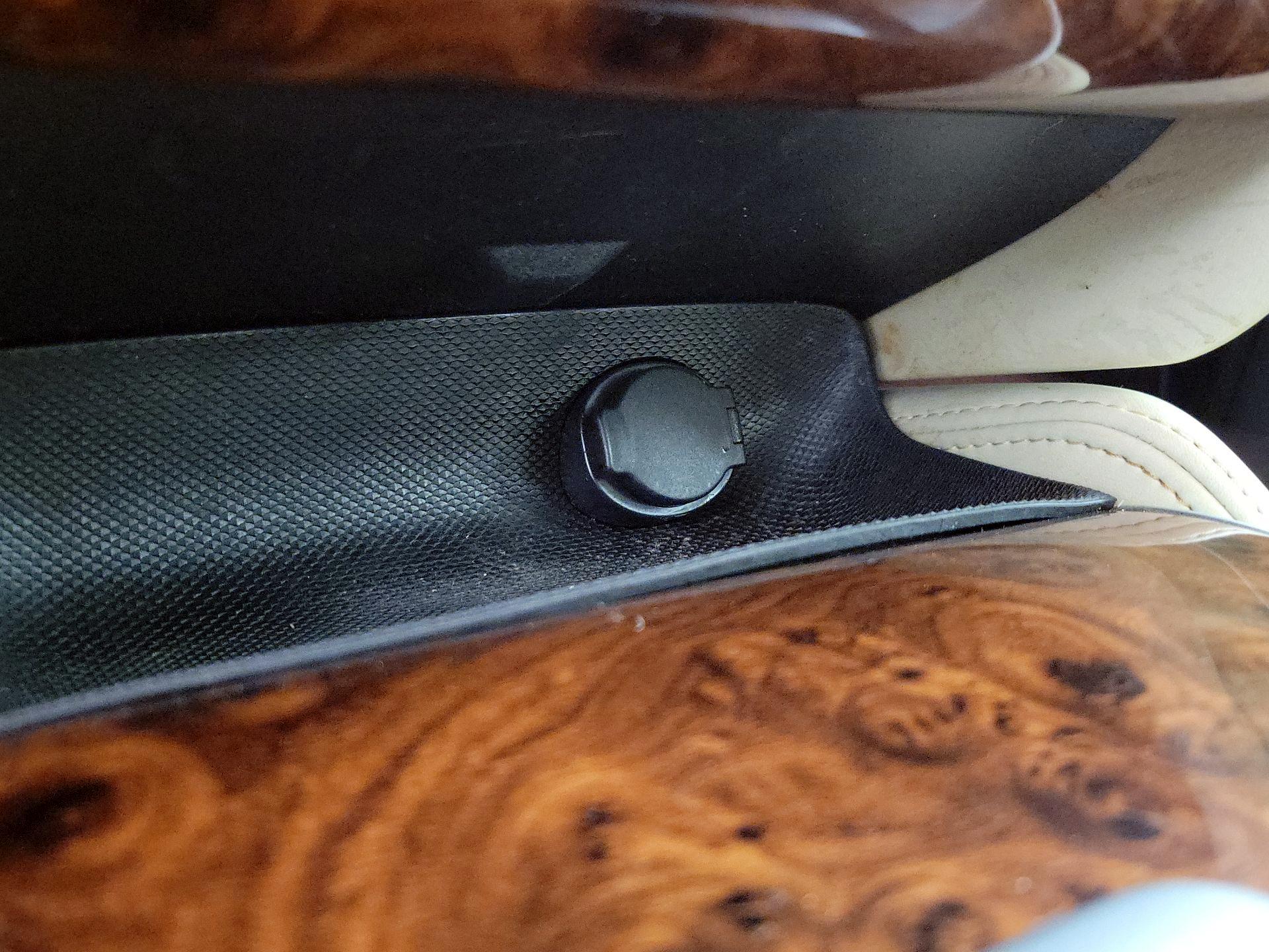 Thumbnail: 2018 INFINITI QX60 - 18