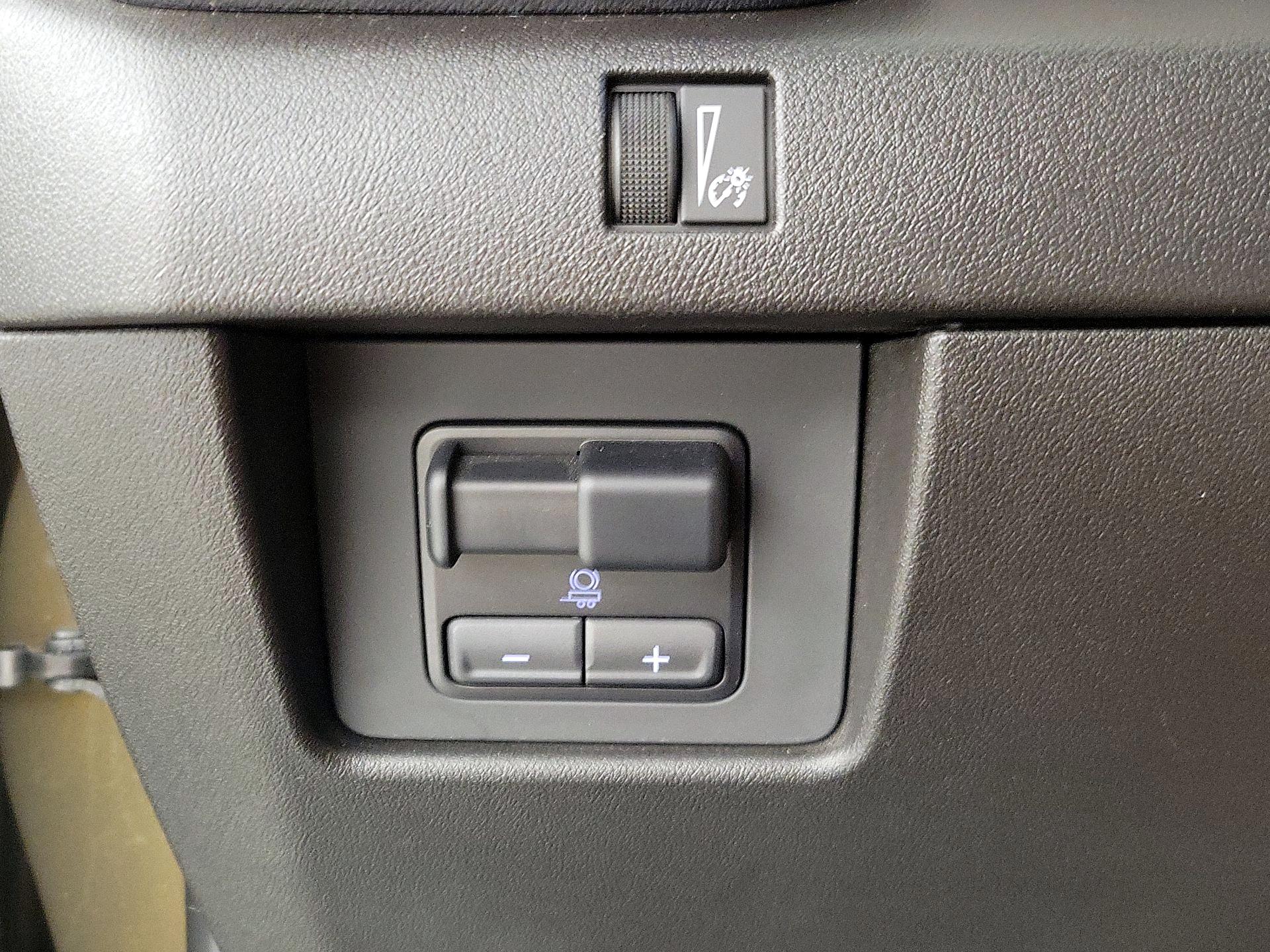 Thumbnail: 2024 GMC Canyon - 13