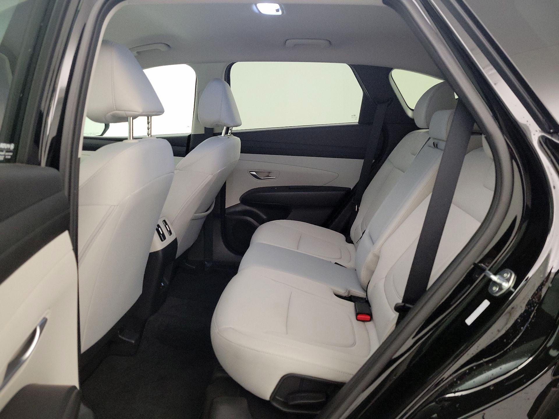 Thumbnail: 2025 Hyundai Tucson - 18