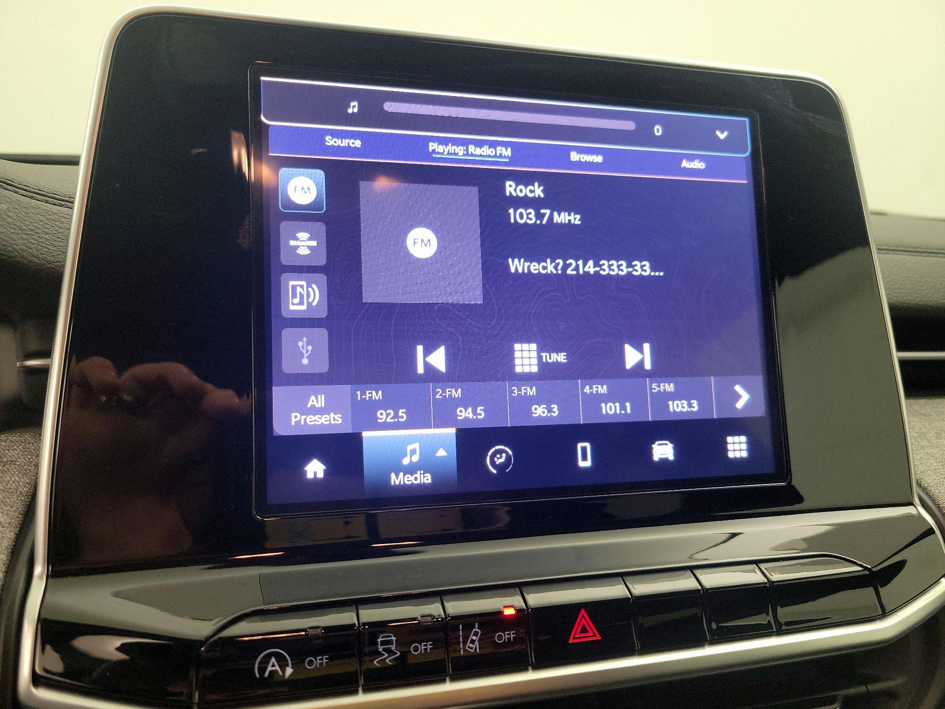 Thumbnail: 2025 Jeep Compass - 15