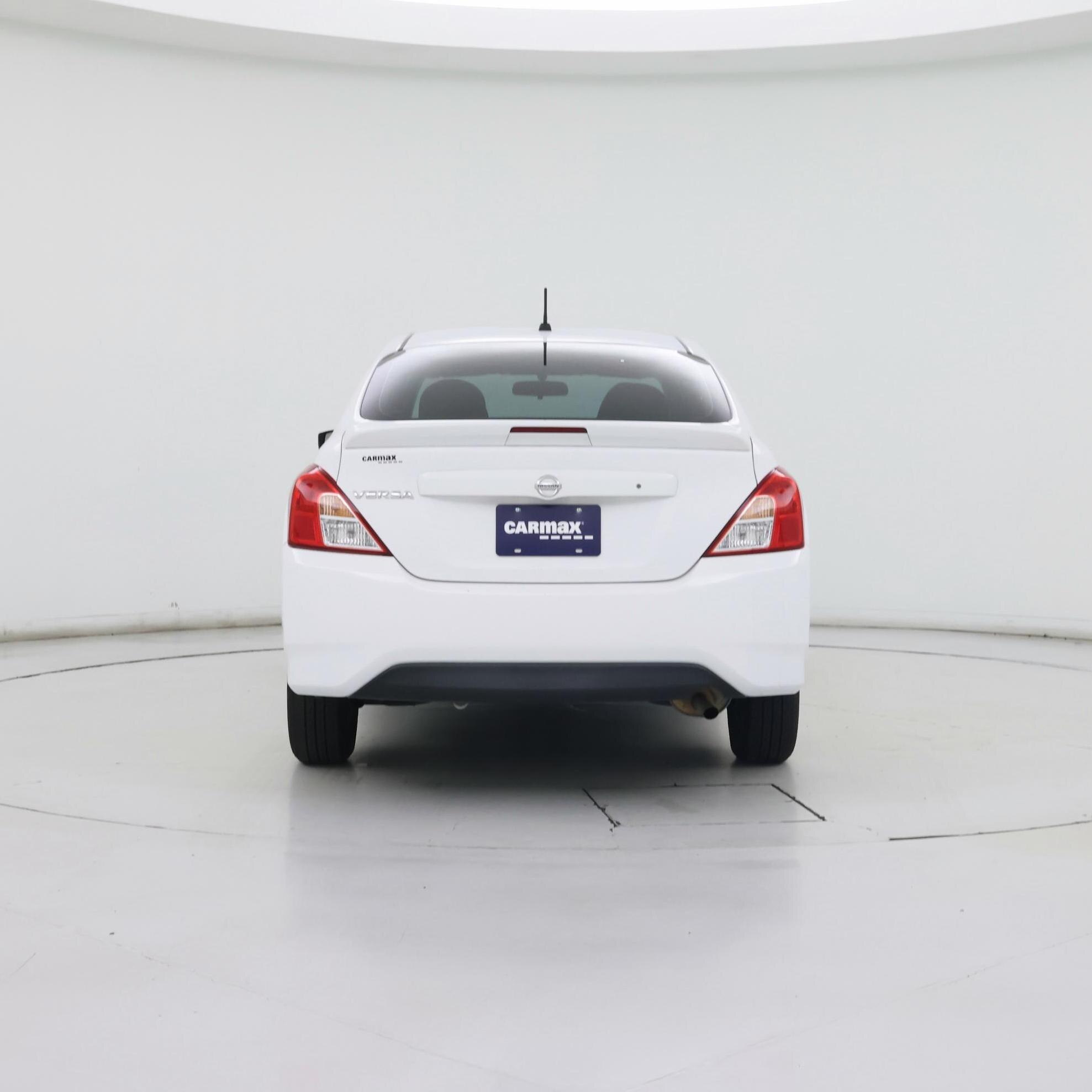 Thumbnail: 2018 Nissan Versa - 6