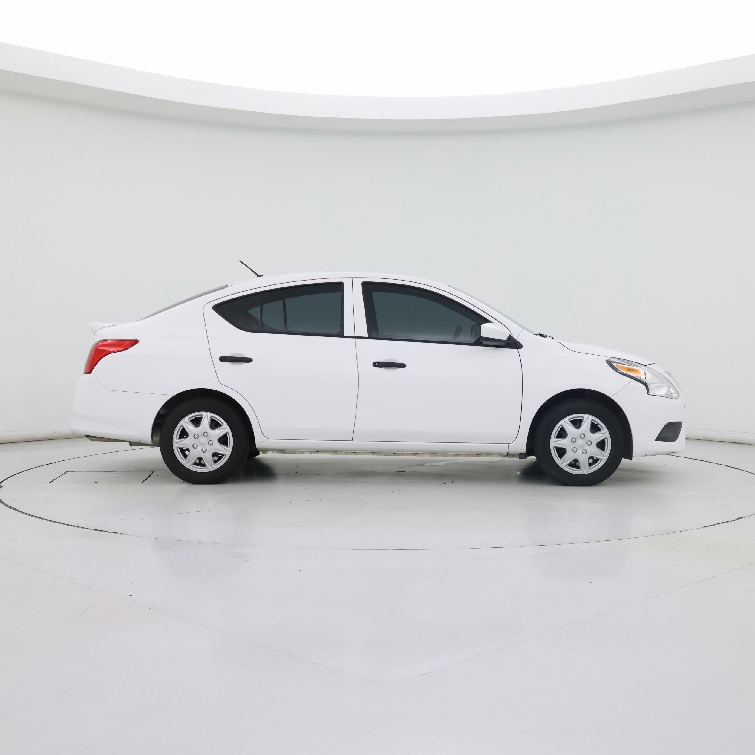 Thumbnail: 2018 Nissan Versa - 7