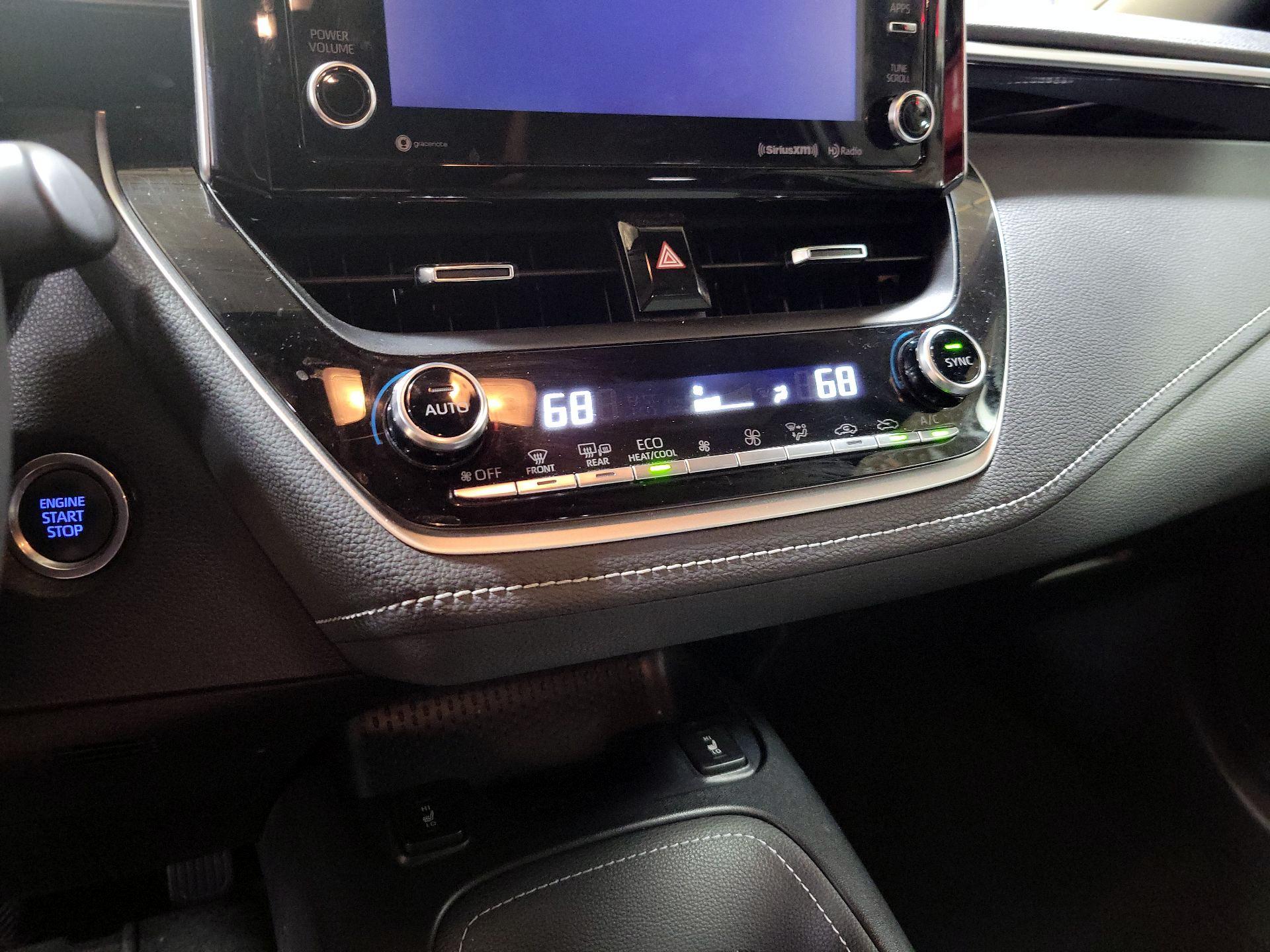 Thumbnail: 2021 Toyota Corolla - 16