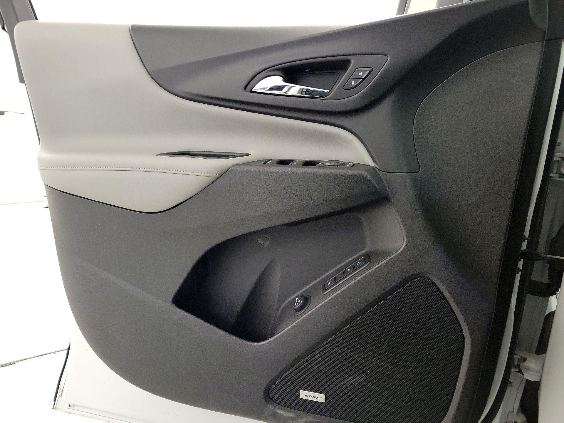 Thumbnail: 2019 Chevrolet Equinox - 12