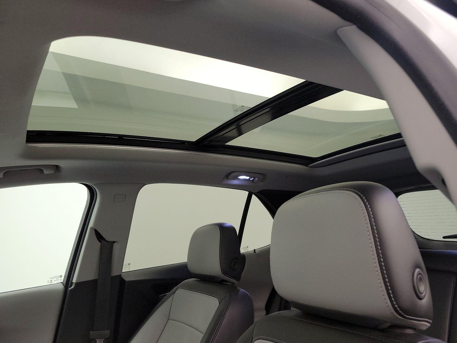 Thumbnail: 2019 Chevrolet Equinox - 18