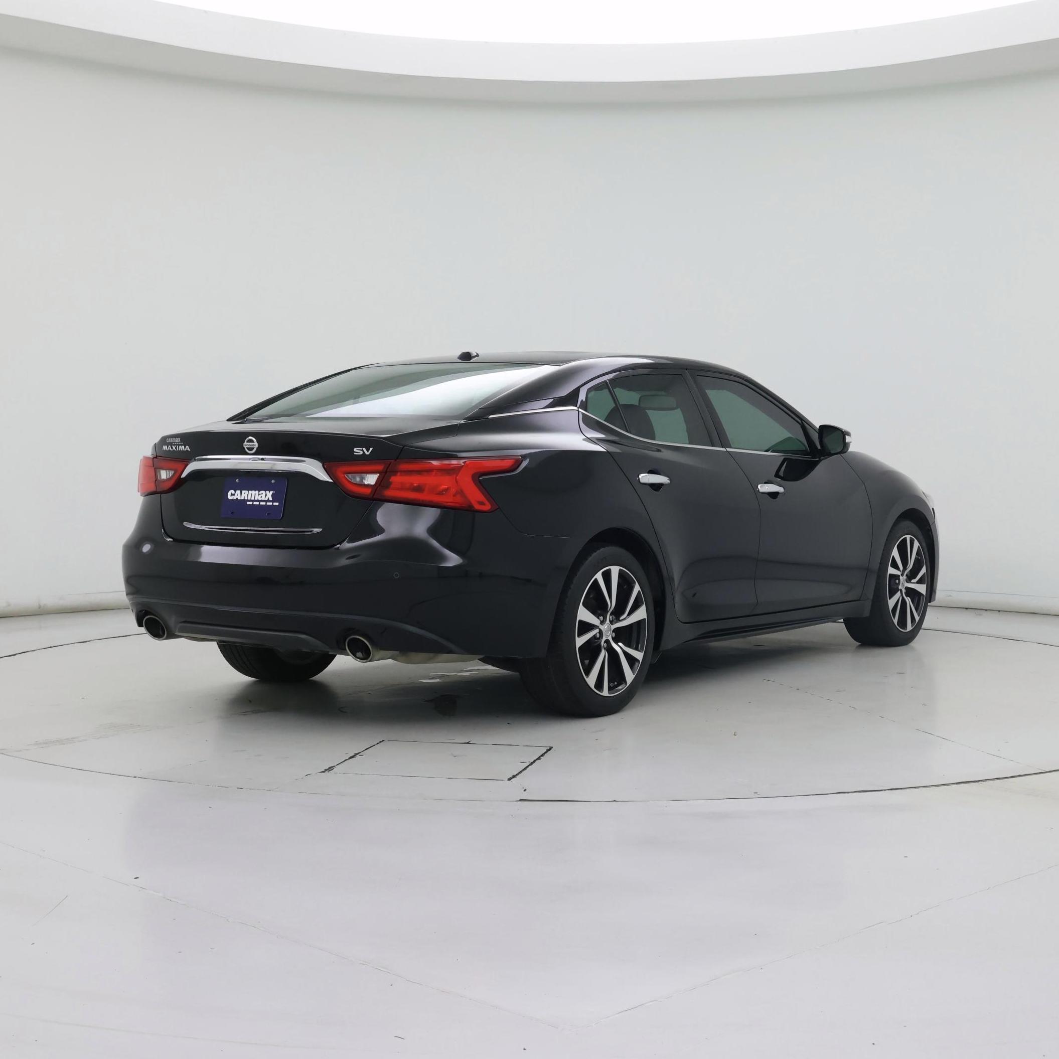 Thumbnail: 2016 Nissan Maxima - 8