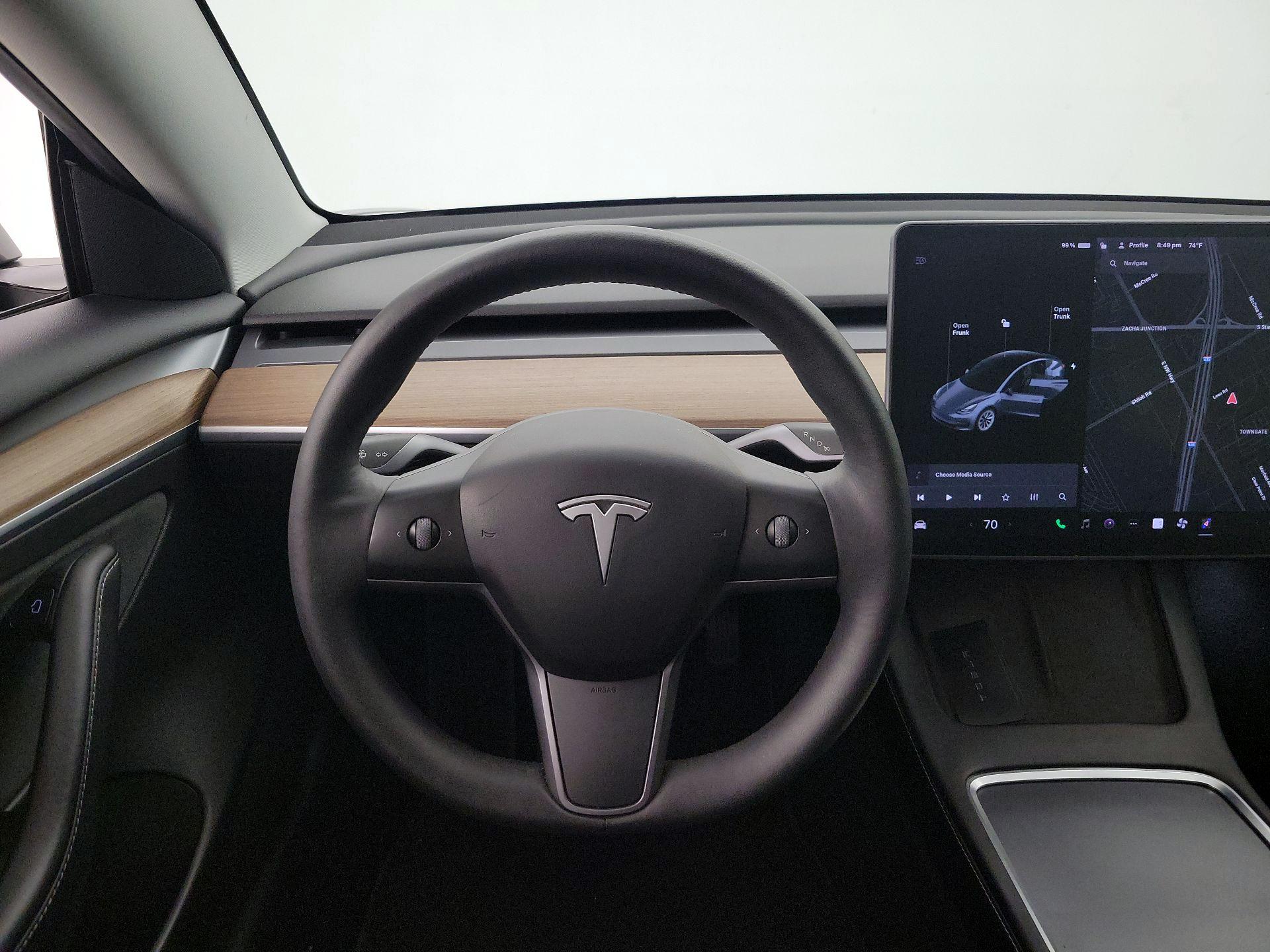 Thumbnail: 2022 Tesla Model 3 - 10