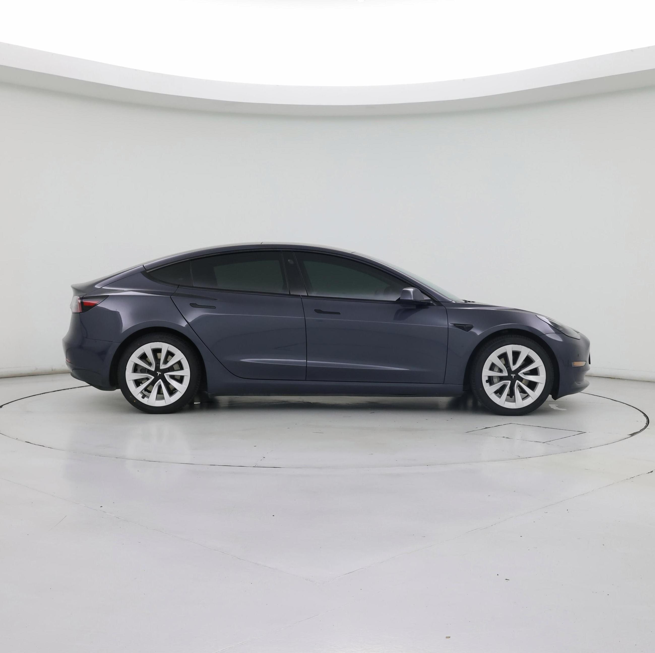 Thumbnail: 2022 Tesla Model 3 - 7