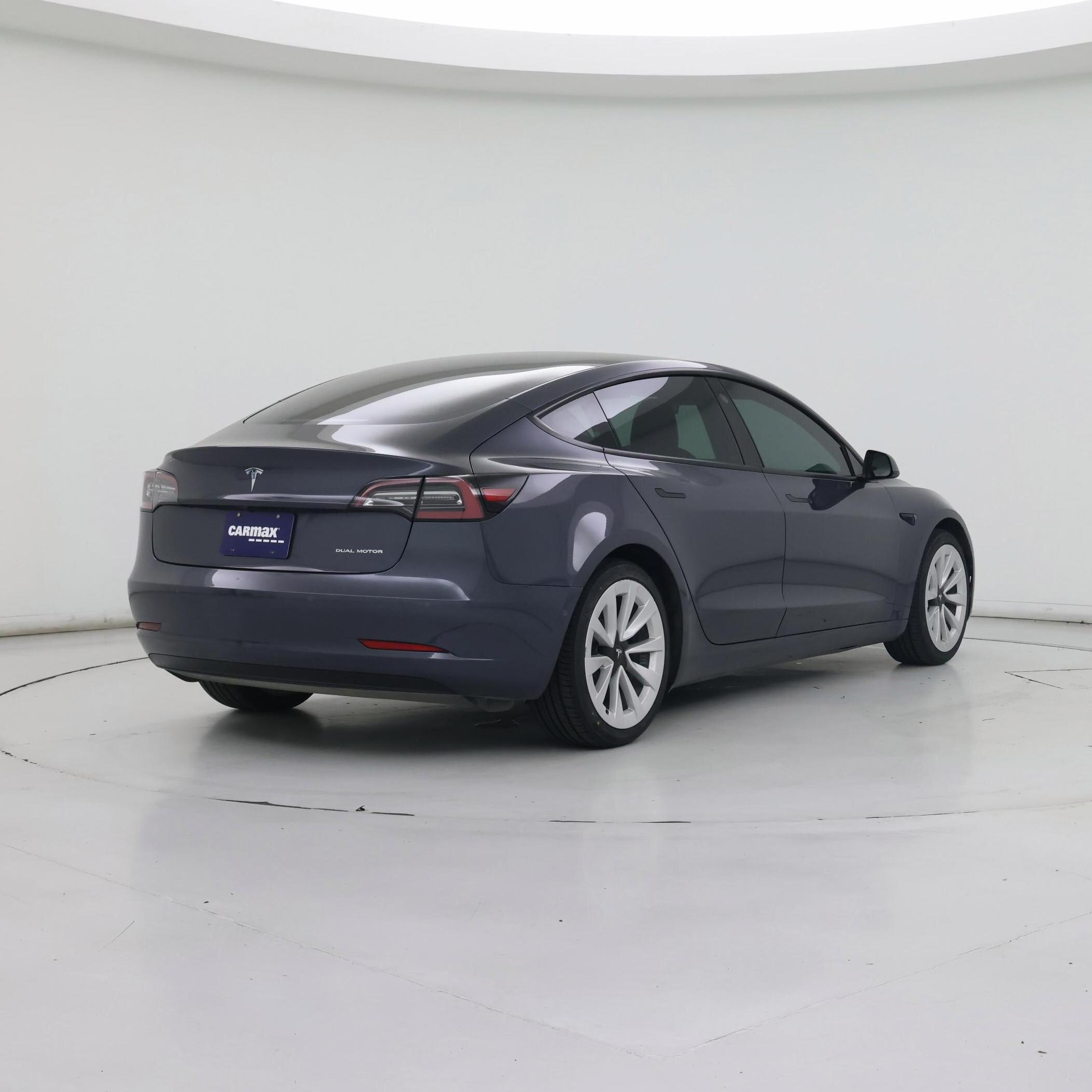 Thumbnail: 2022 Tesla Model 3 - 8