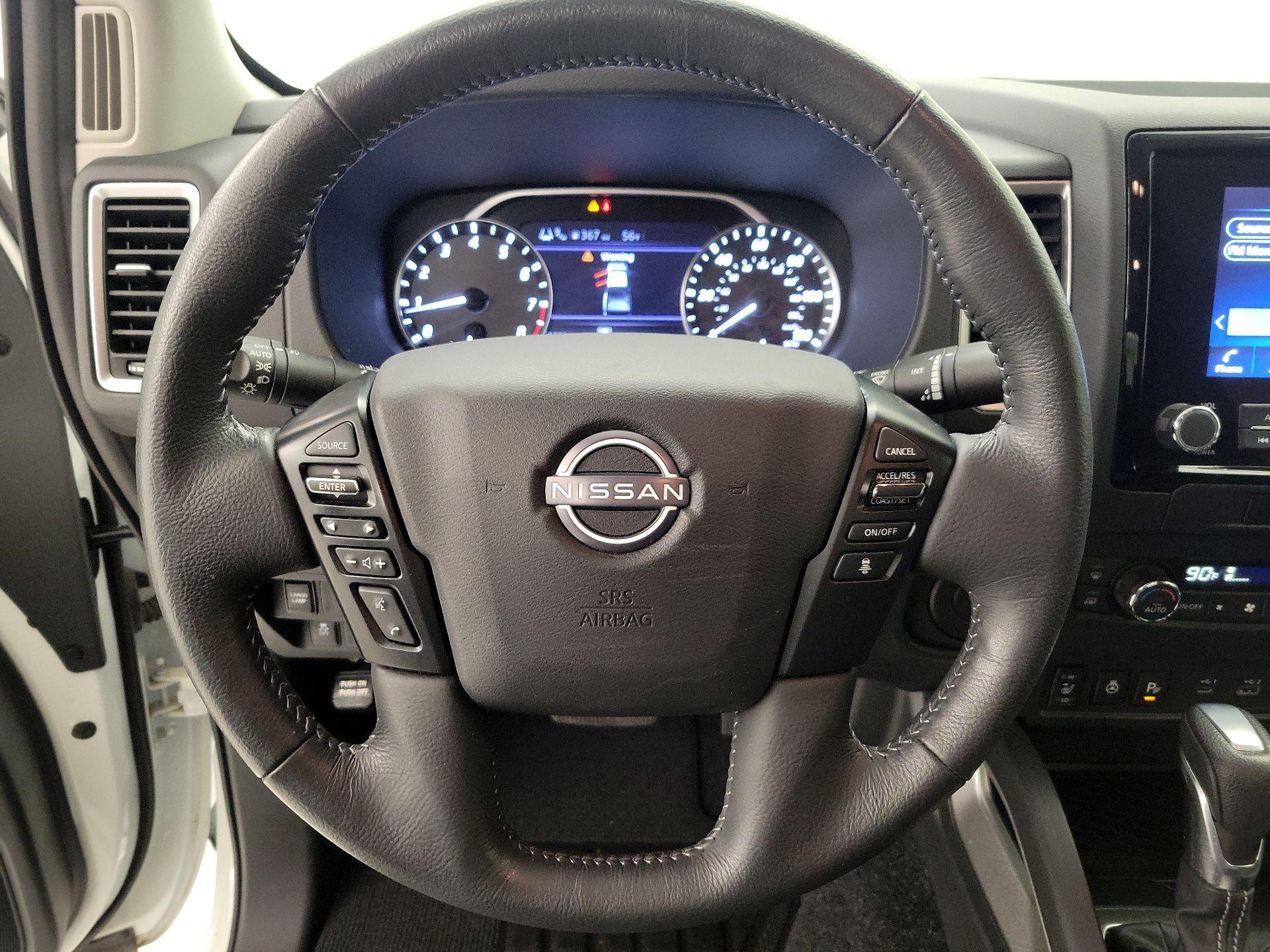 Thumbnail: 2023 Nissan Frontier - 10