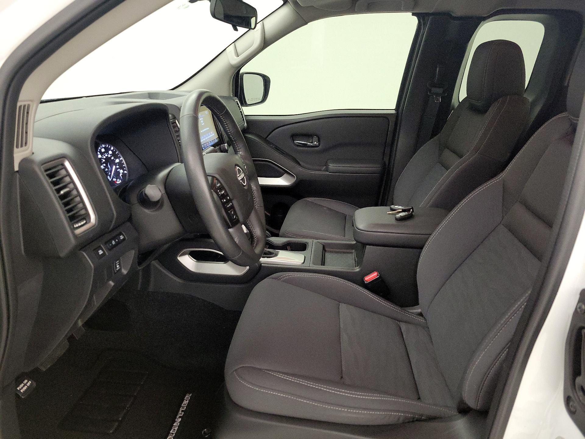 Thumbnail: 2023 Nissan Frontier - 11