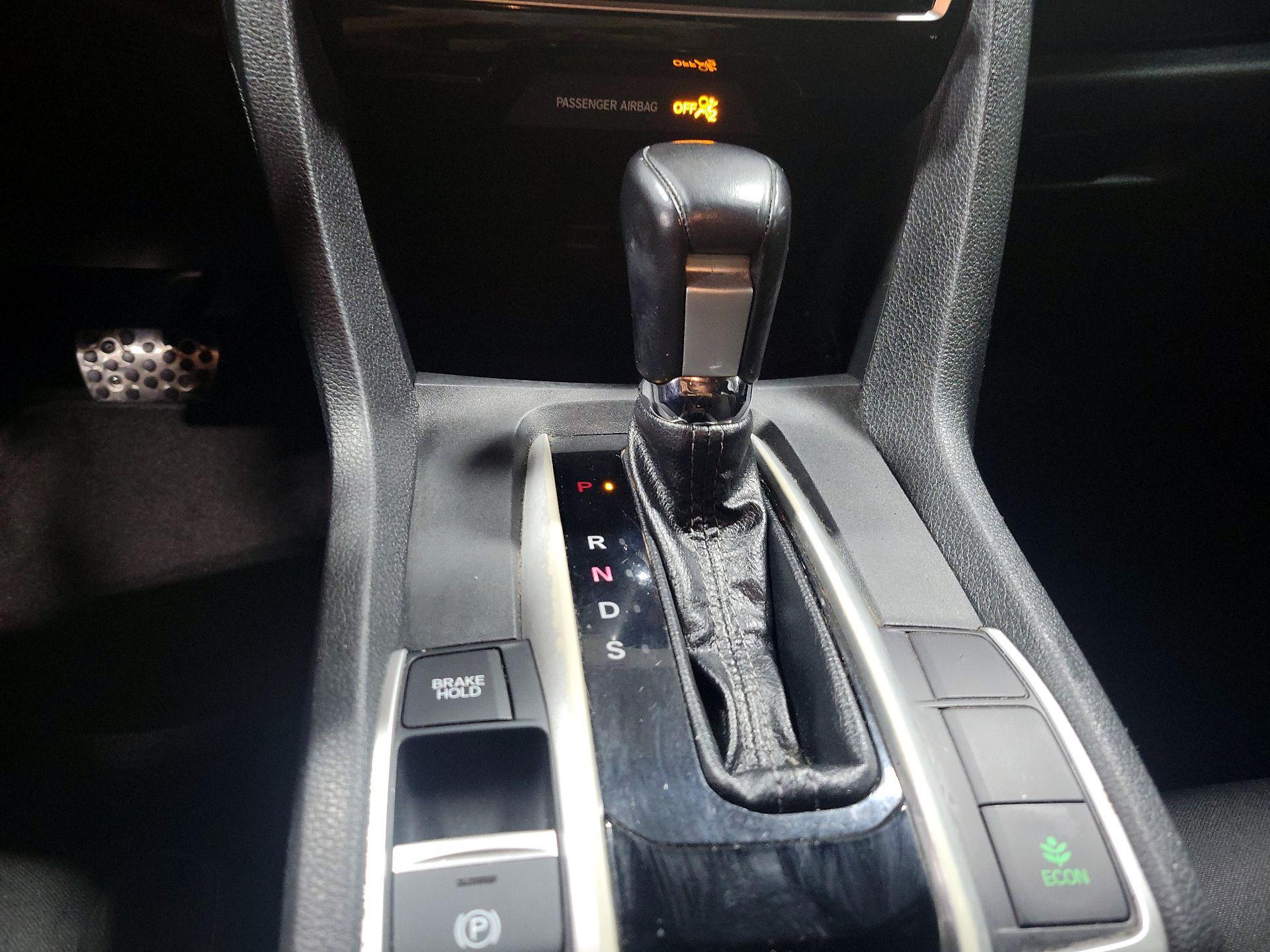 Thumbnail: 2019 Honda Civic - 17