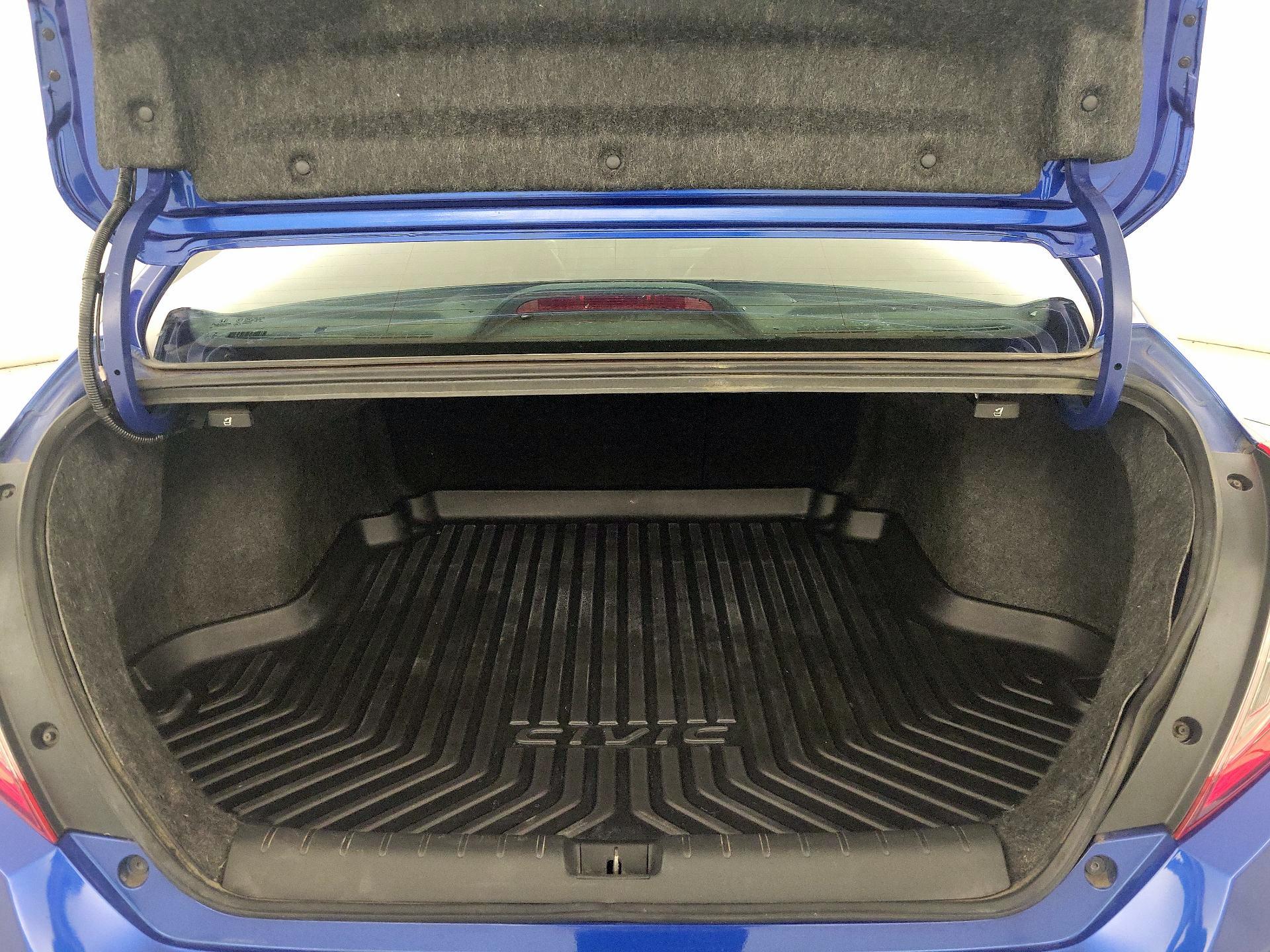 Thumbnail: 2019 Honda Civic - 19