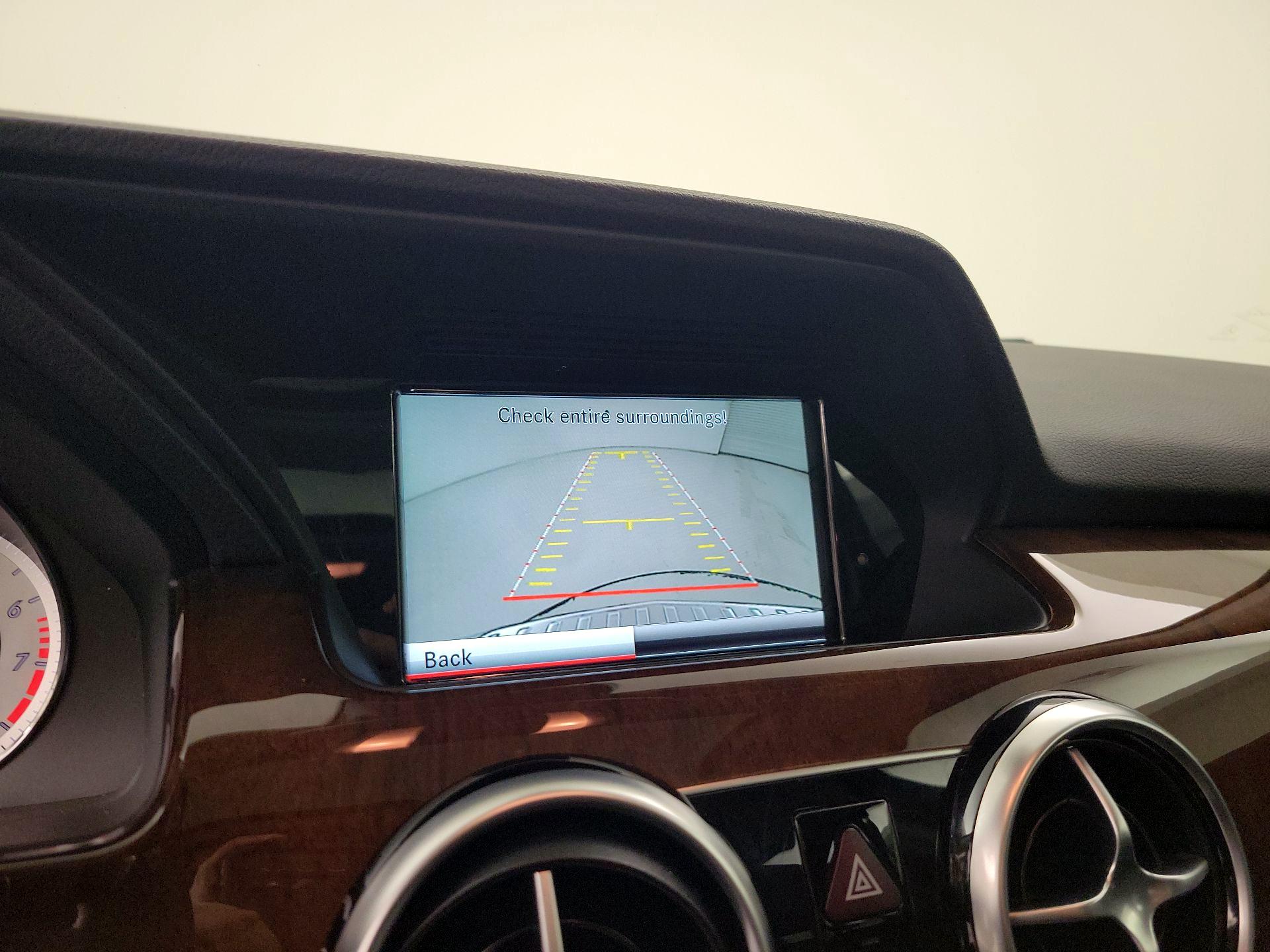 Thumbnail: 2015 Mercedes-Benz GLK - 14