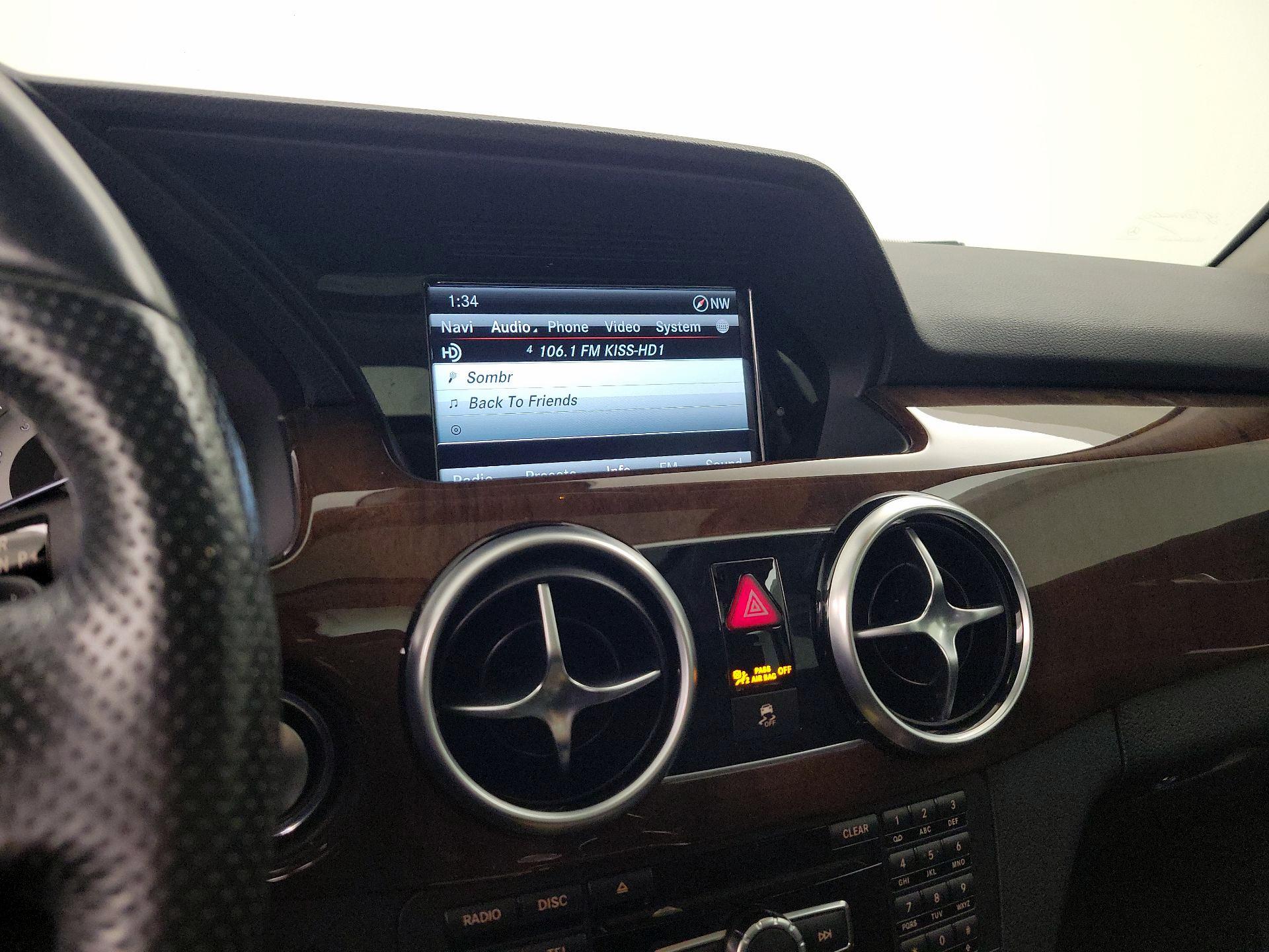 Thumbnail: 2015 Mercedes-Benz GLK - 15