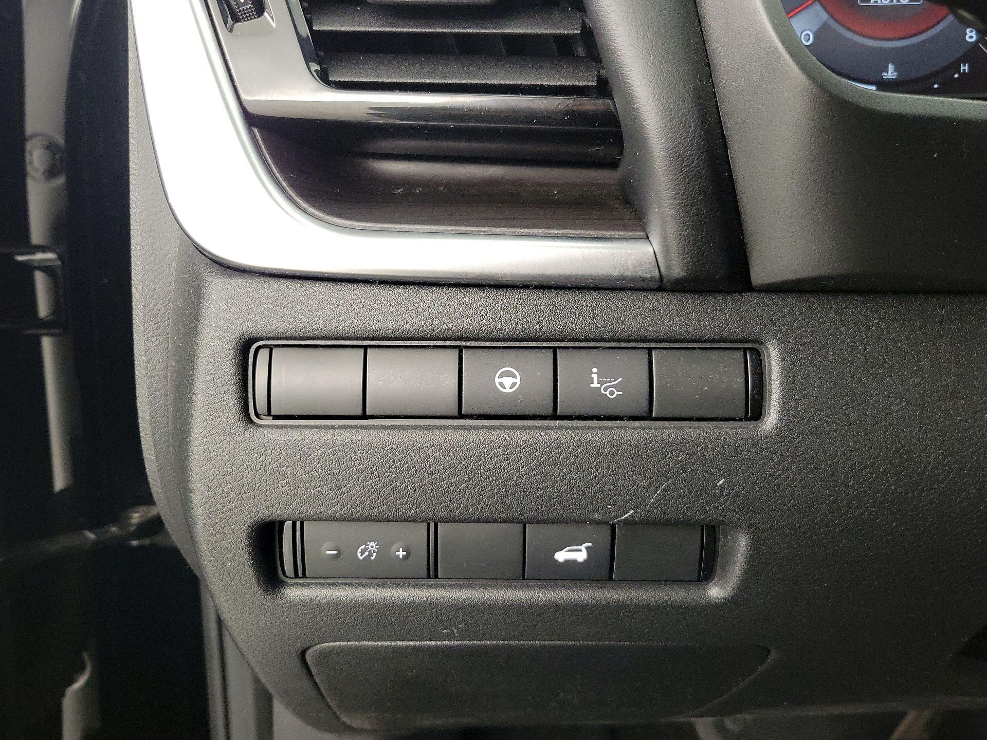 Thumbnail: 2021 Nissan Rogue - 13