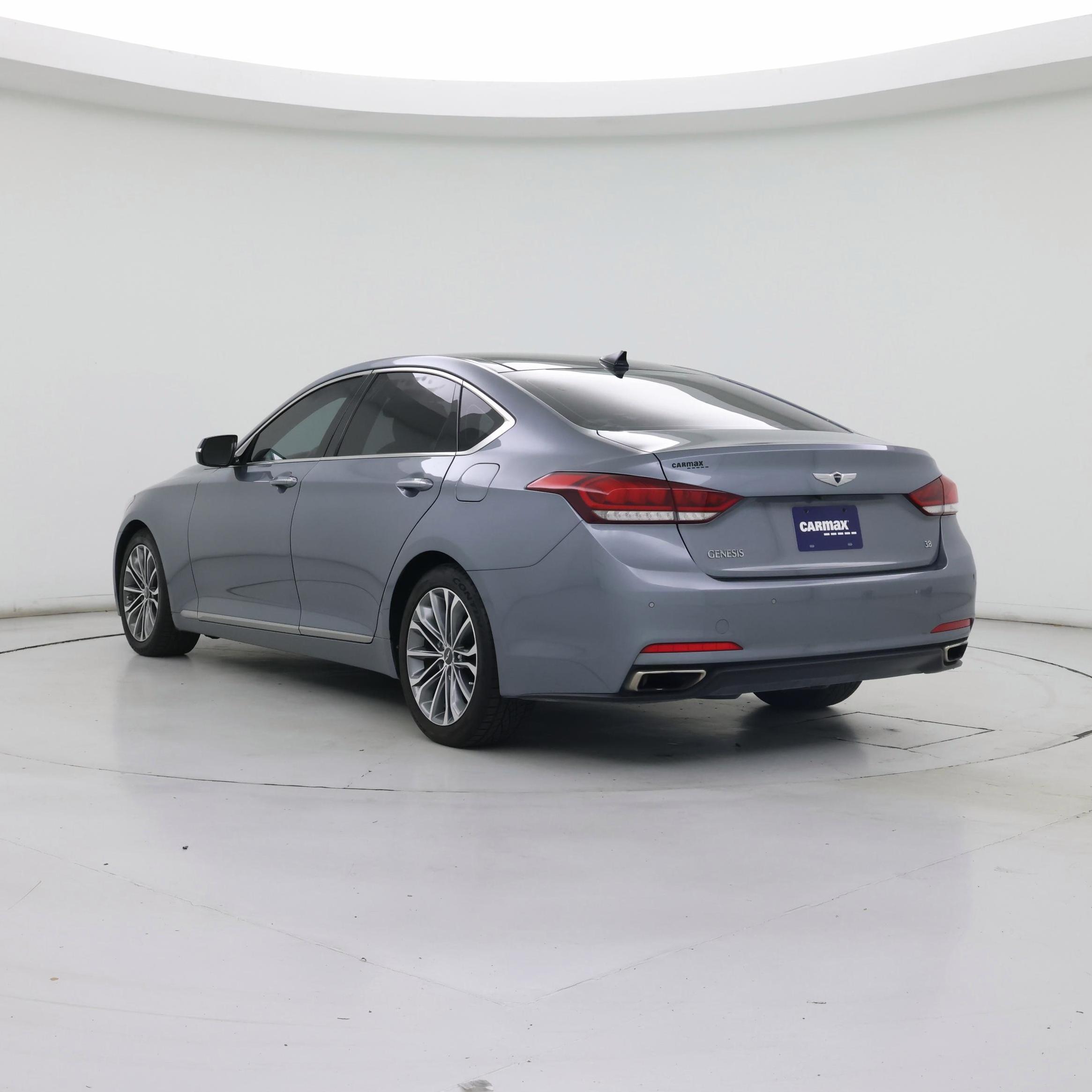 Thumbnail: 2015 Hyundai Genesis - 2