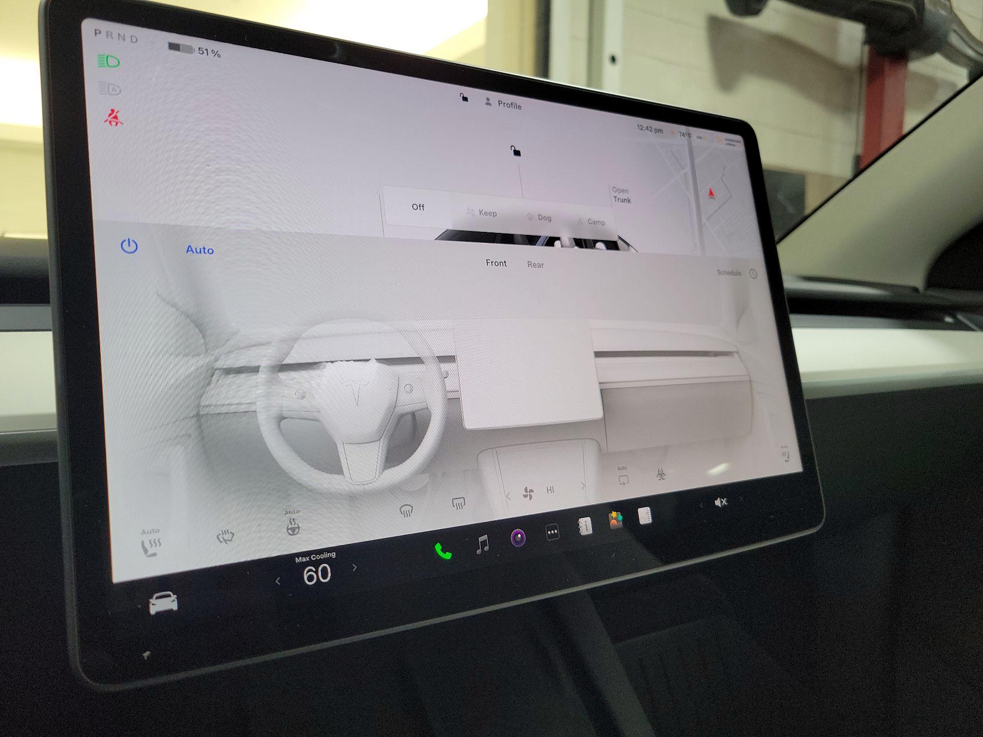 Thumbnail: 2025 Tesla Model Y - 15