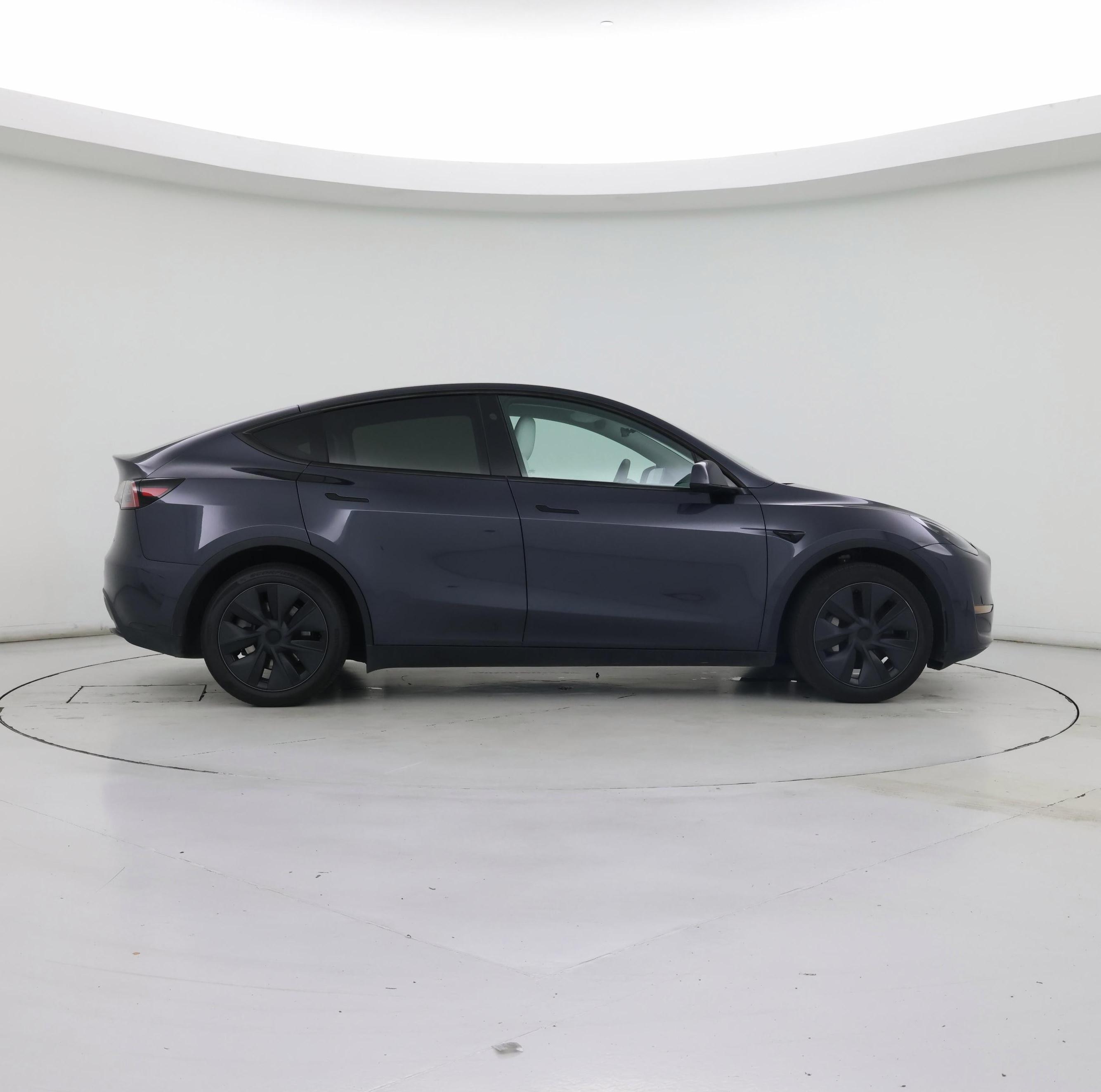 Thumbnail: 2025 Tesla Model Y - 7