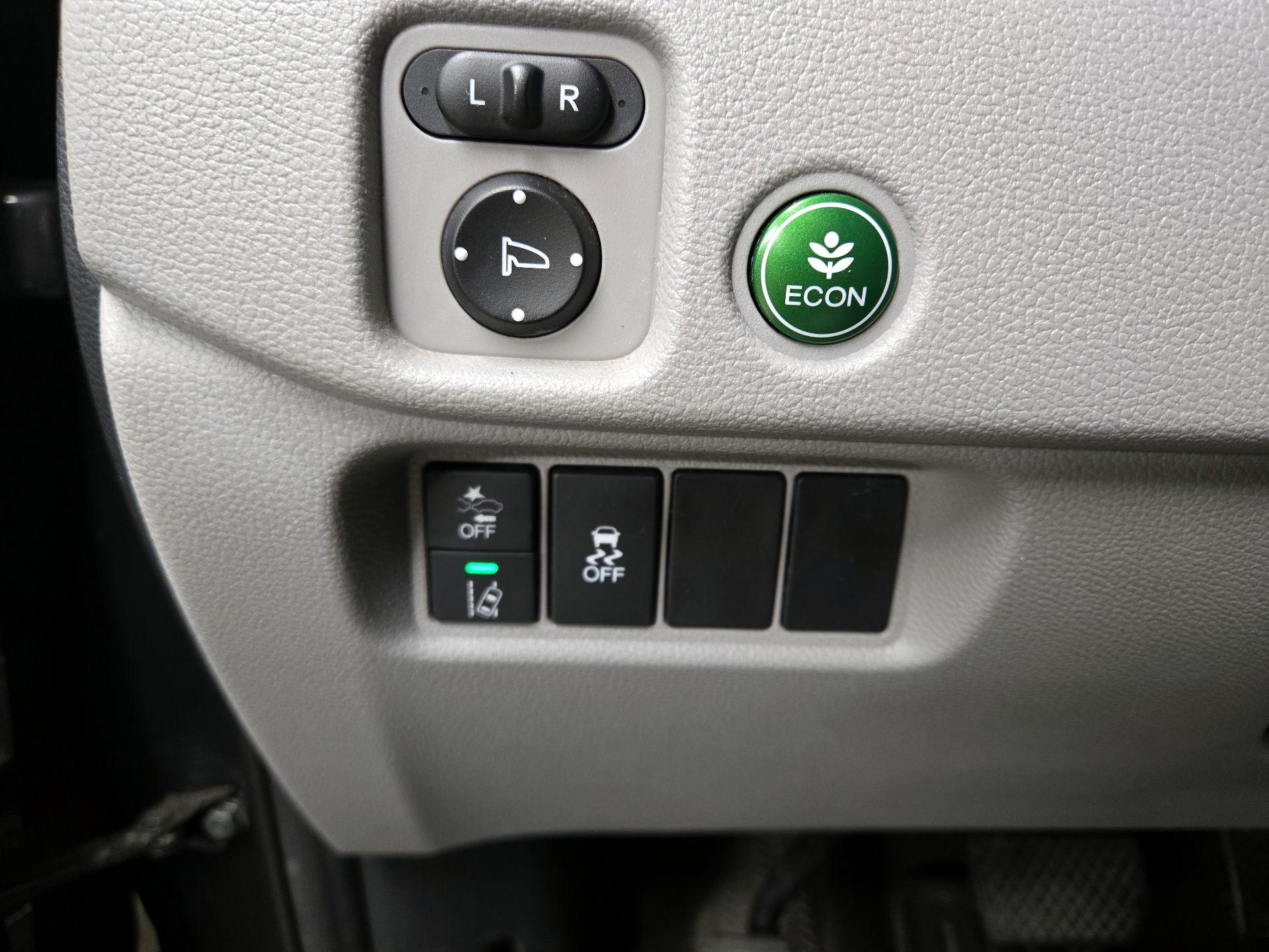 Thumbnail: 2019 Honda Pilot - 13